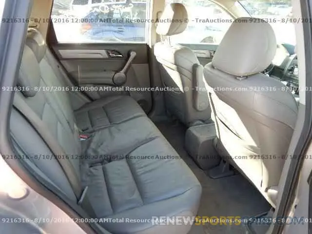 6 Photograph of a damaged car 2T3G1RFVXMW169382 TOYOTA RAV4 2021