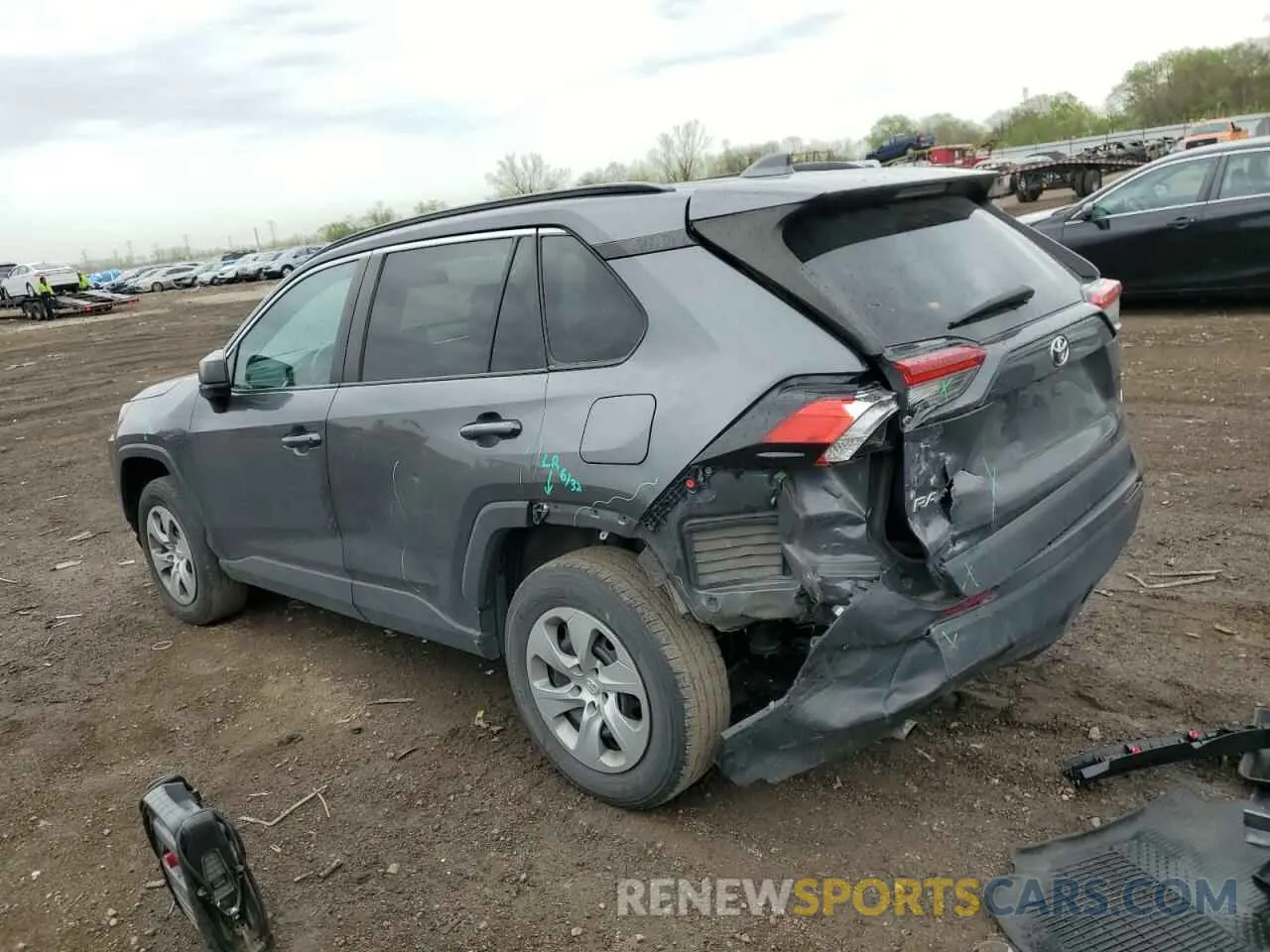 2 Photograph of a damaged car 2T3H1RFV0MC115434 TOYOTA RAV4 2021