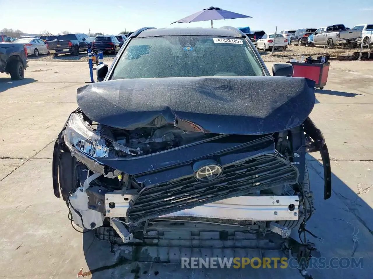 5 Photograph of a damaged car 2T3H1RFV0MC138910 TOYOTA RAV4 2021