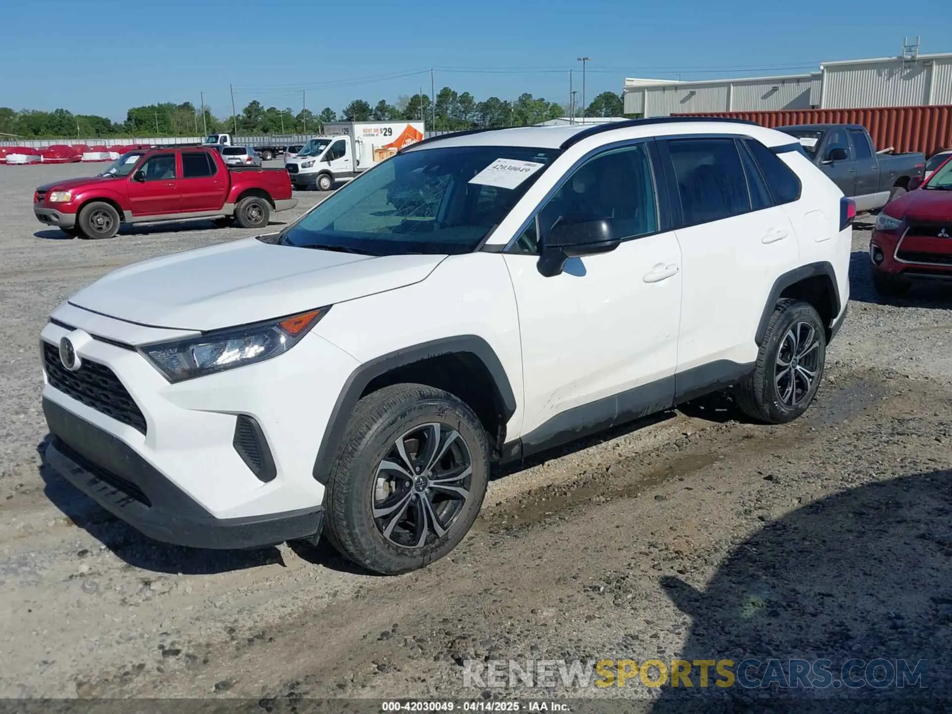 2 Photograph of a damaged car 2T3H1RFV0MW115299 TOYOTA RAV4 2021