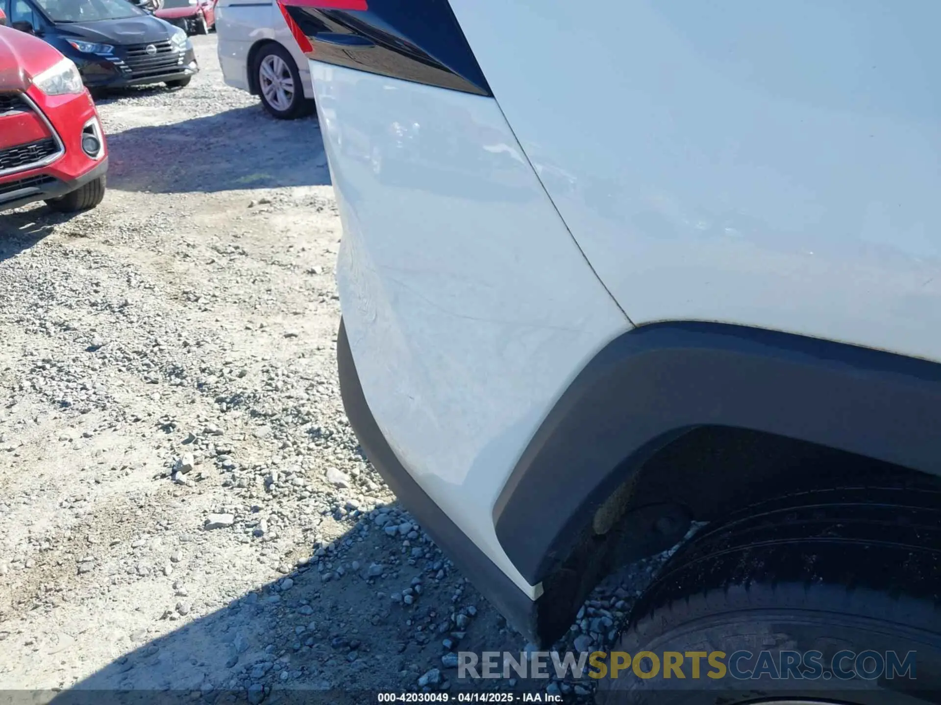 6 Photograph of a damaged car 2T3H1RFV0MW115299 TOYOTA RAV4 2021