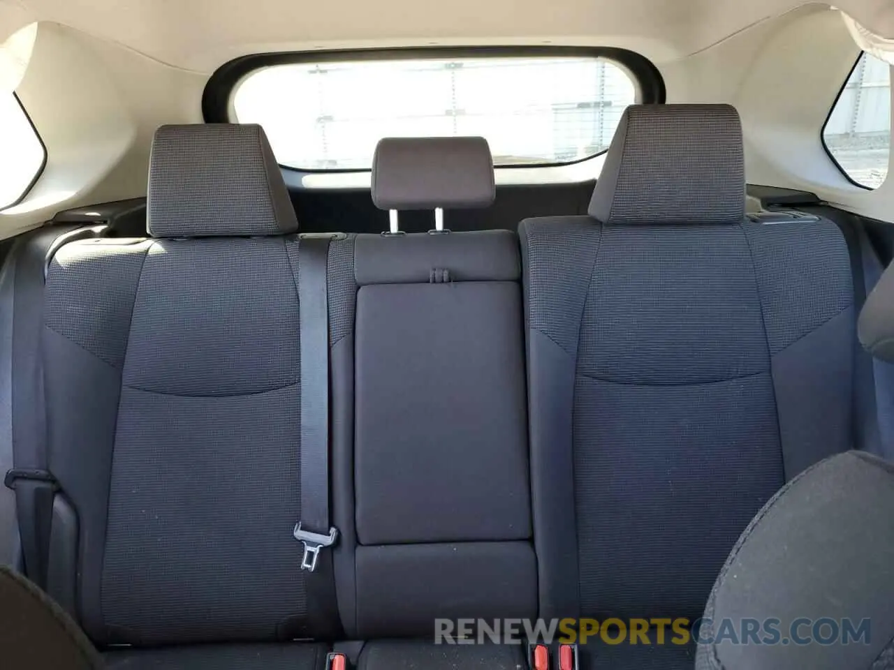 10 Фотография поврежденного автомобиля 2T3H1RFV0MW130658 TOYOTA RAV4 2021