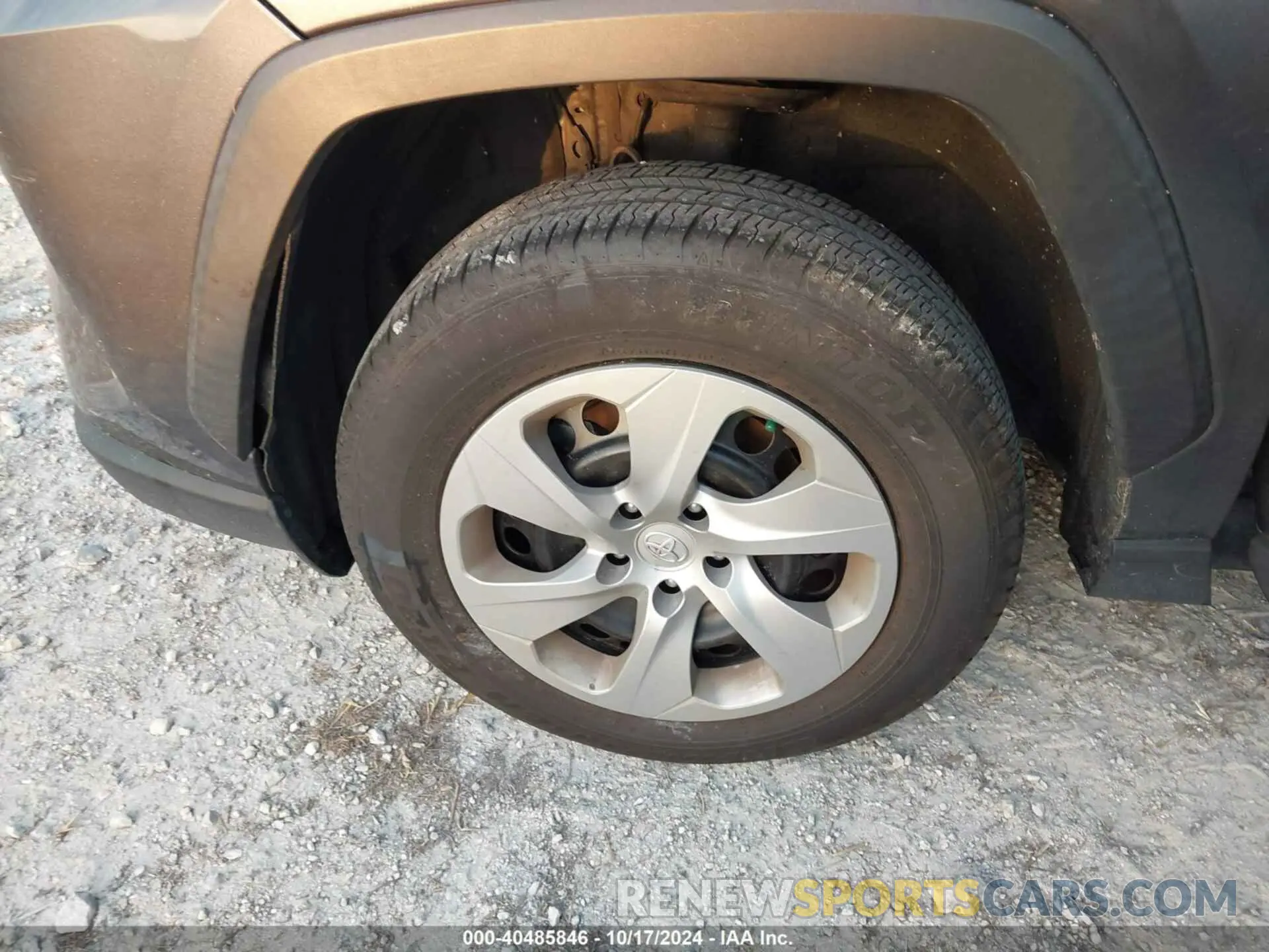 12 Photograph of a damaged car 2T3H1RFV1MC096537 TOYOTA RAV4 2021