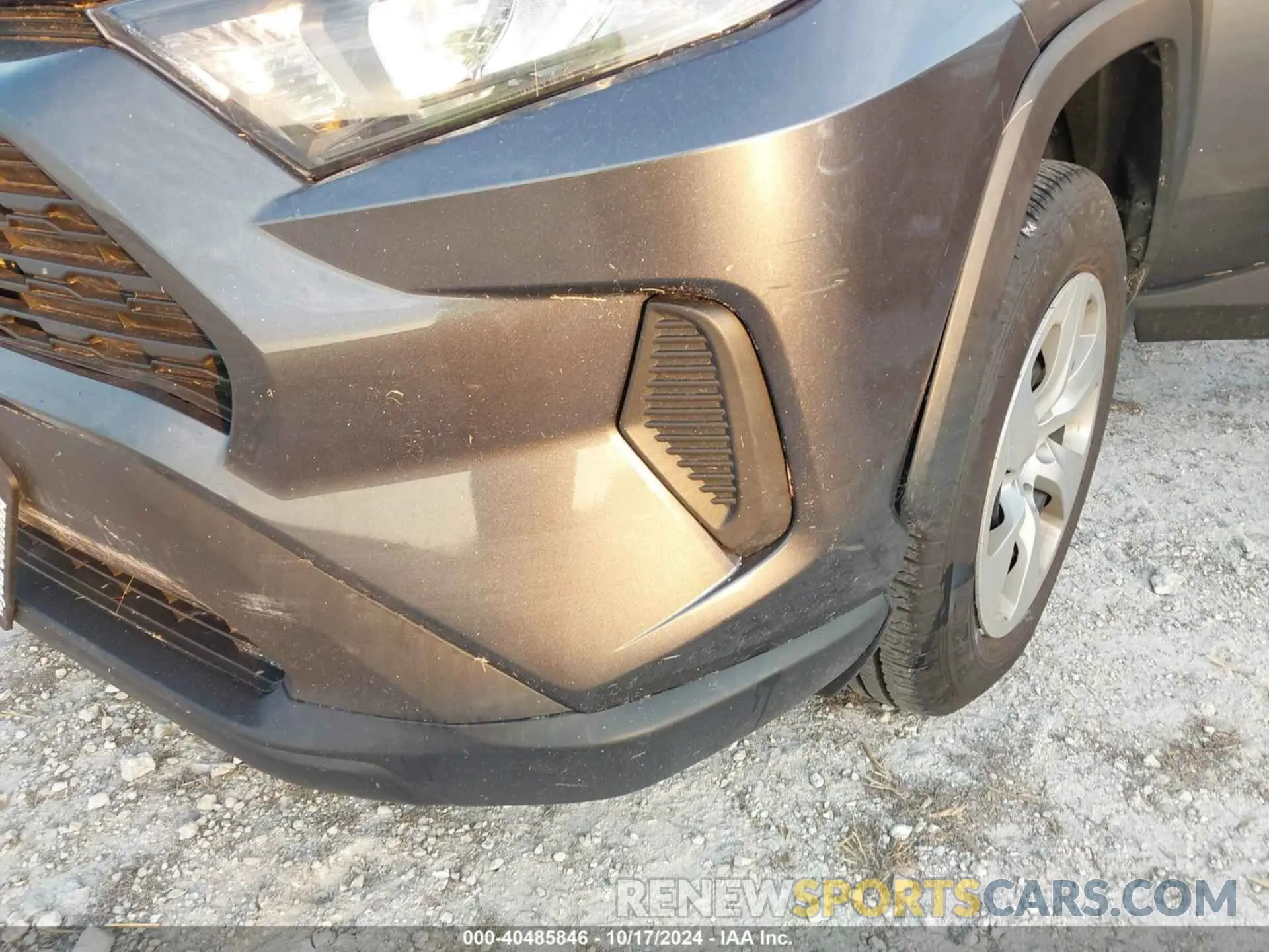 13 Photograph of a damaged car 2T3H1RFV1MC096537 TOYOTA RAV4 2021