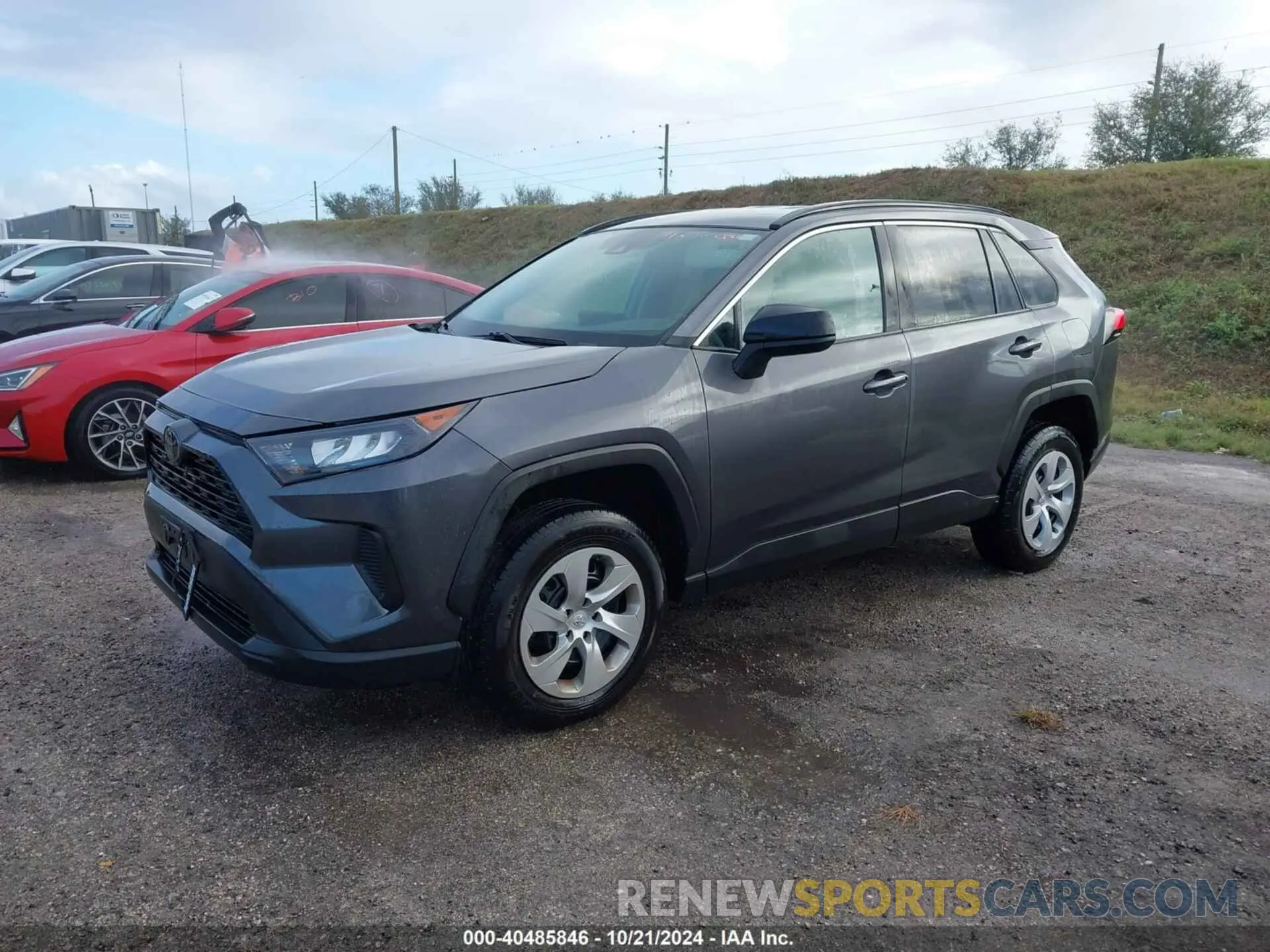 2 Photograph of a damaged car 2T3H1RFV1MC096537 TOYOTA RAV4 2021
