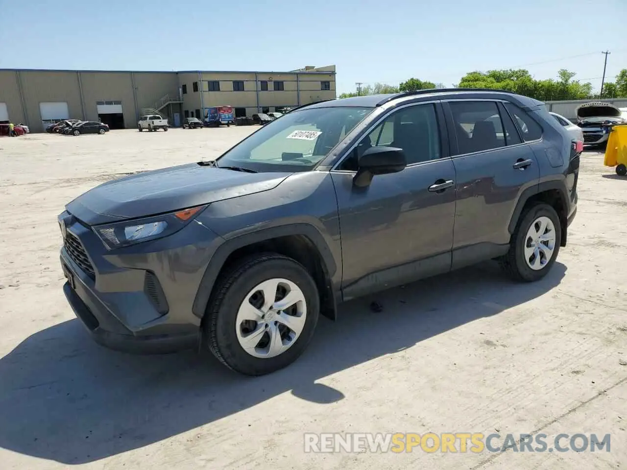 1 Photograph of a damaged car 2T3H1RFV1MC099728 TOYOTA RAV4 2021