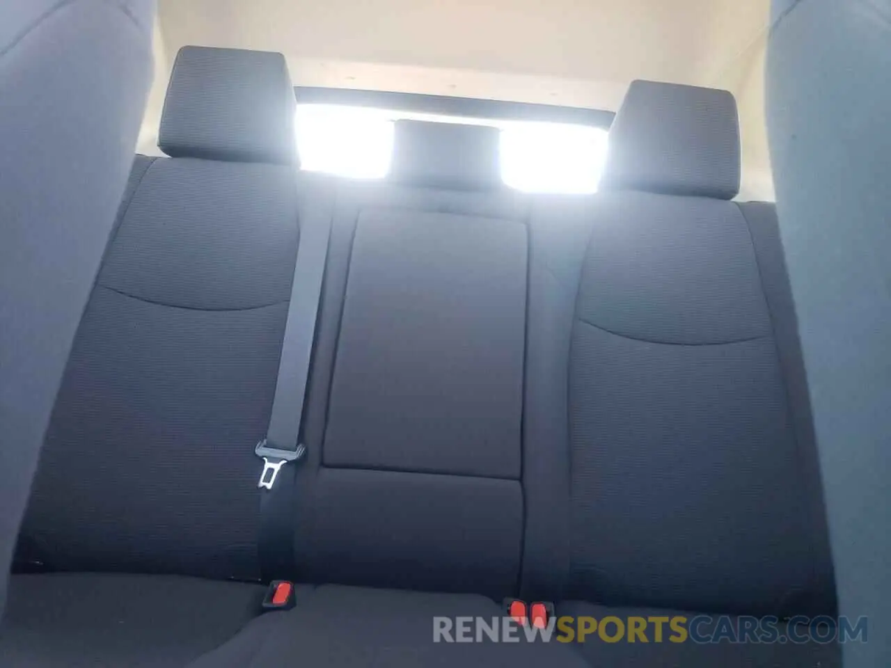 10 Фотография поврежденного автомобиля 2T3H1RFV1MC100943 TOYOTA RAV4 2021