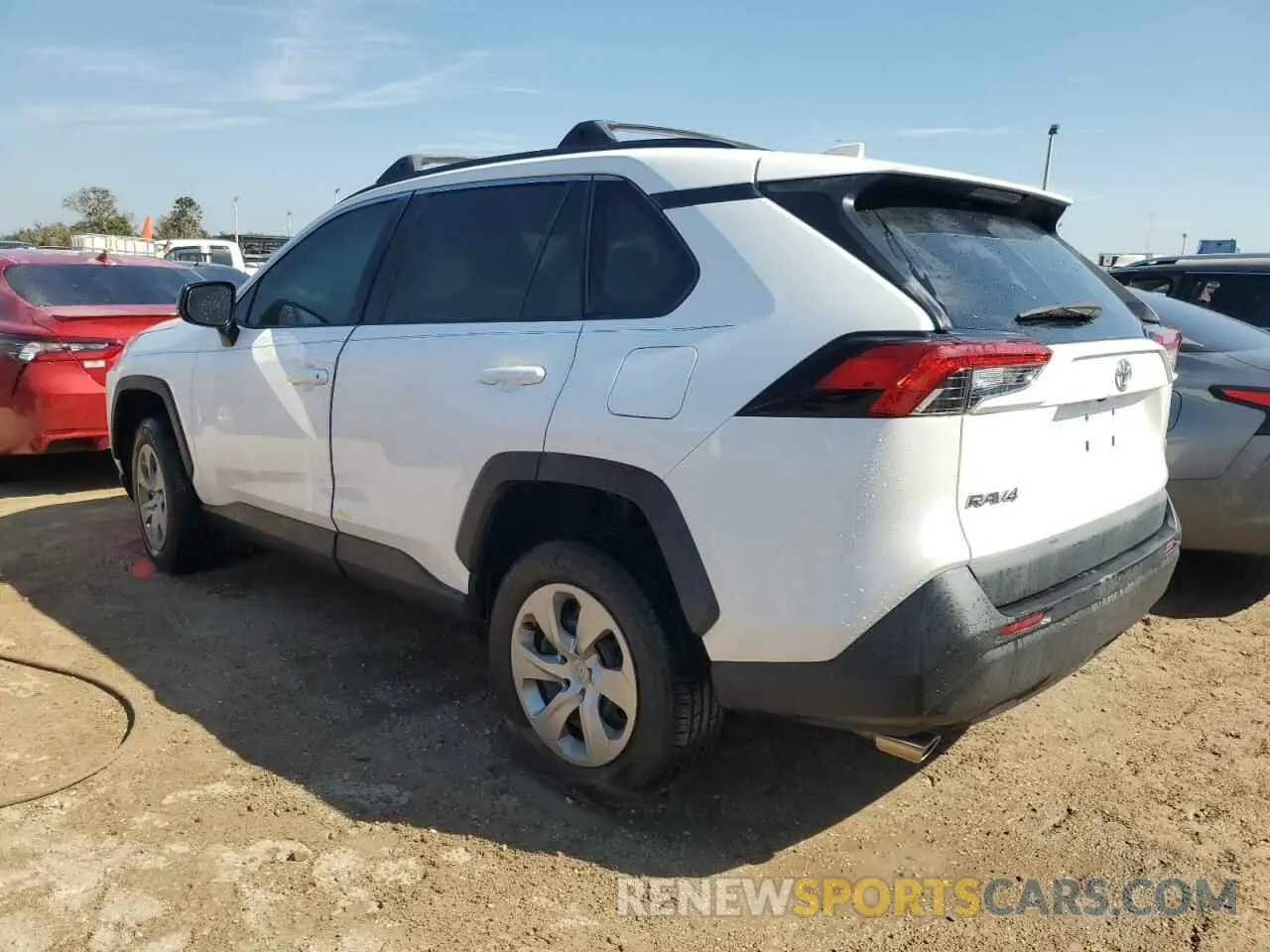 2 Photograph of a damaged car 2T3H1RFV1MC140634 TOYOTA RAV4 2021