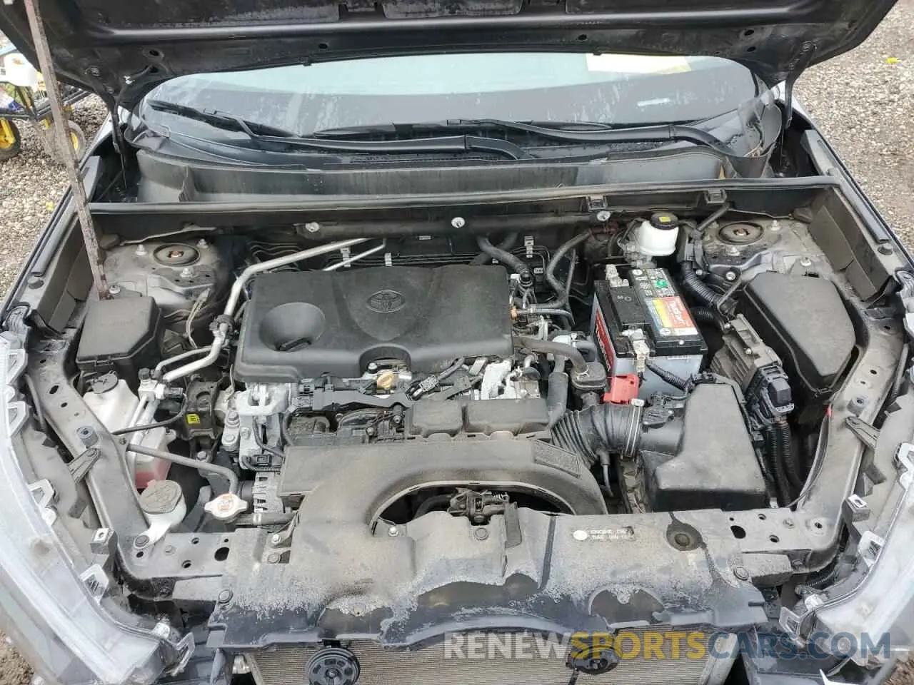 12 Photograph of a damaged car 2T3H1RFV1MW136324 TOYOTA RAV4 2021