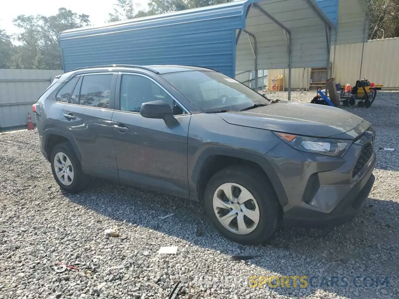 4 Photograph of a damaged car 2T3H1RFV2MC119100 TOYOTA RAV4 2021