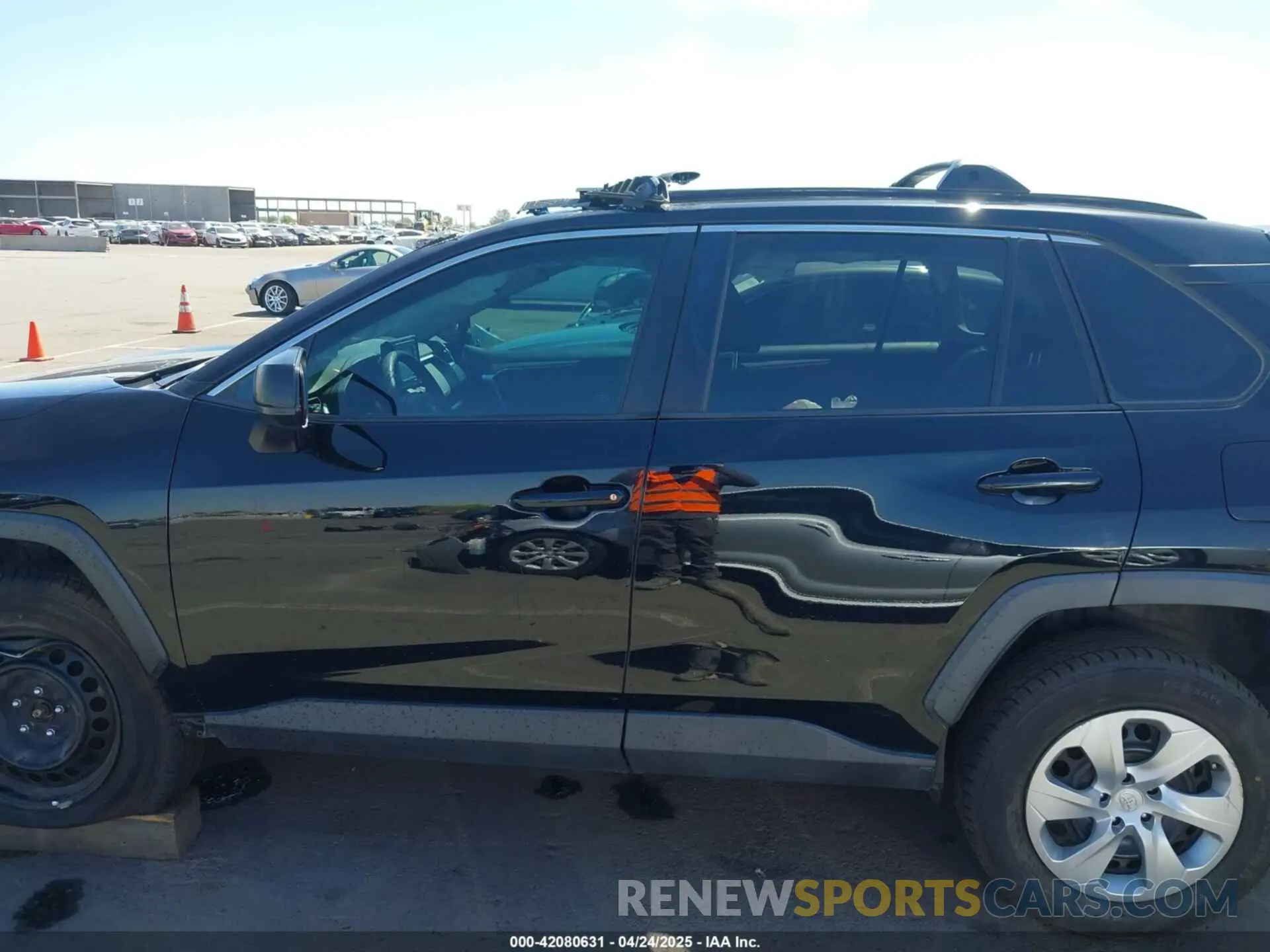 14 Фотография поврежденного автомобиля 2T3H1RFV2MC134521 TOYOTA RAV4 2021
