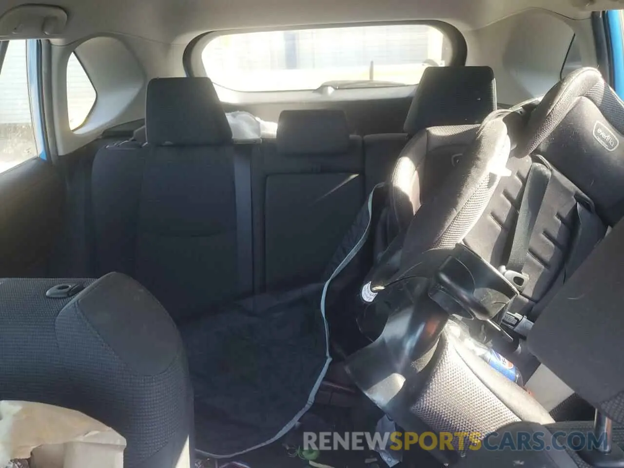 10 Фотография поврежденного автомобиля 2T3H1RFV2MW139121 TOYOTA RAV4 2021