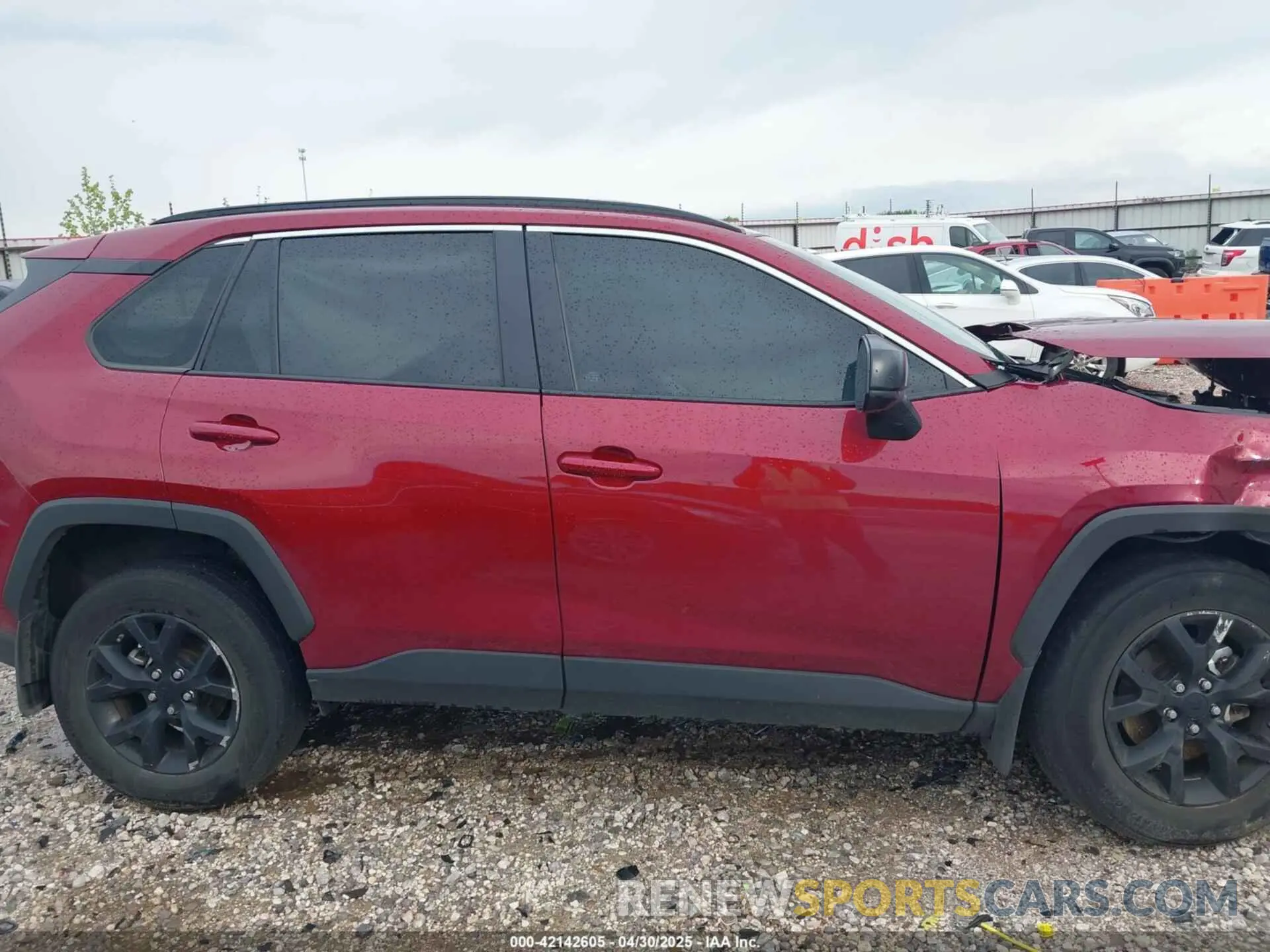 12 Photograph of a damaged car 2T3H1RFV2MW178873 TOYOTA RAV4 2021