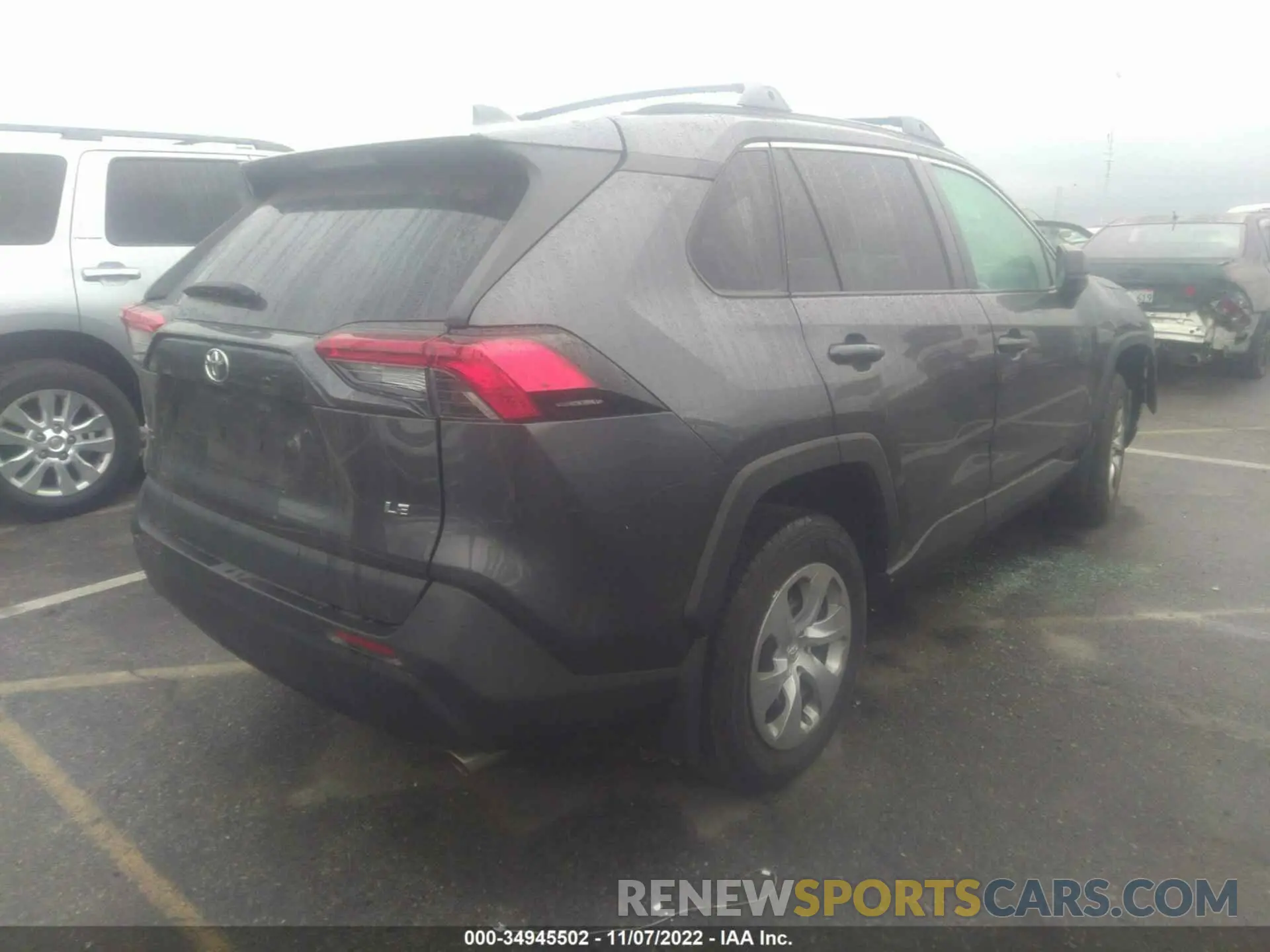 4 Photograph of a damaged car 2T3H1RFV3MC089931 TOYOTA RAV4 2021