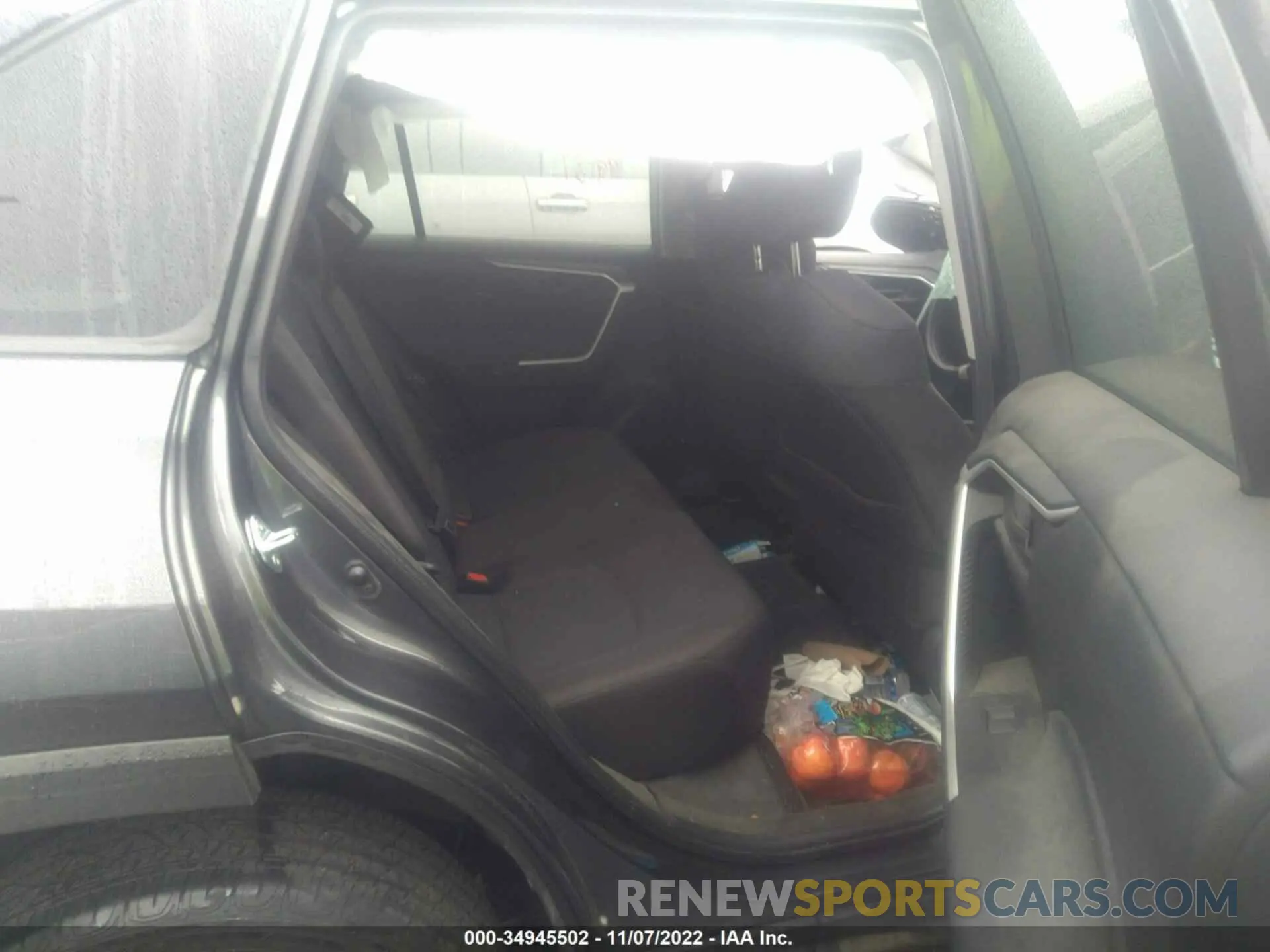 8 Photograph of a damaged car 2T3H1RFV3MC089931 TOYOTA RAV4 2021