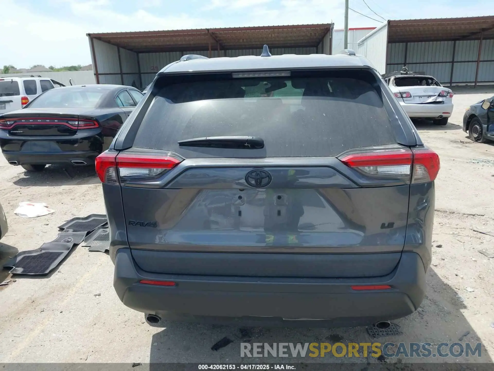 16 Фотография поврежденного автомобиля 2T3H1RFV3MC112317 TOYOTA RAV4 2021