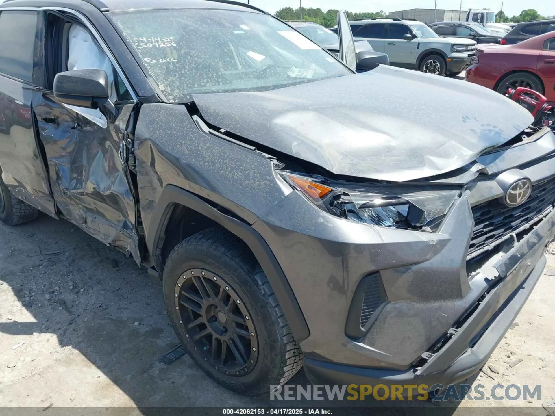 6 Фотография поврежденного автомобиля 2T3H1RFV3MC112317 TOYOTA RAV4 2021