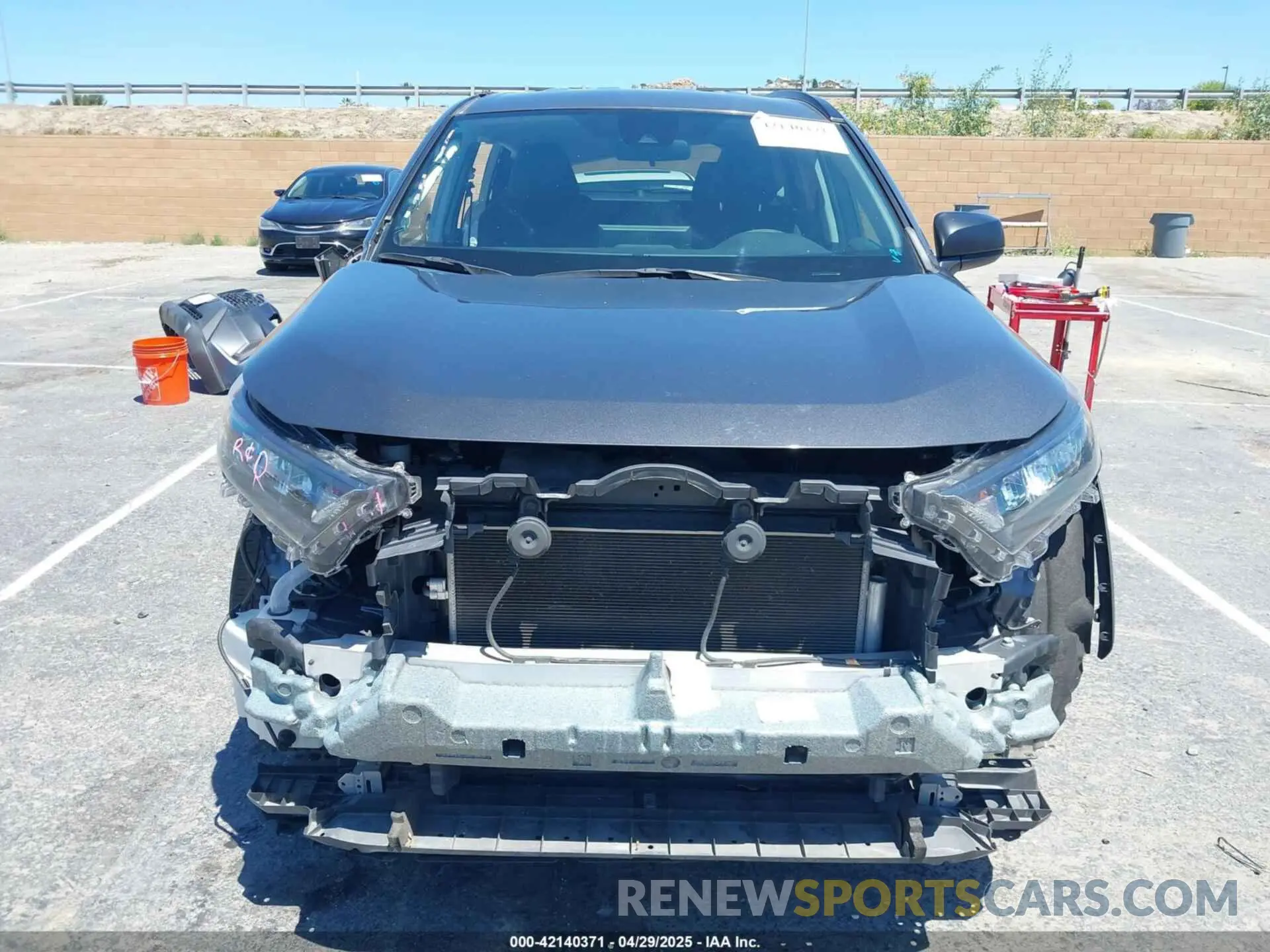 13 Фотография поврежденного автомобиля 2T3H1RFV3MW133201 TOYOTA RAV4 2021
