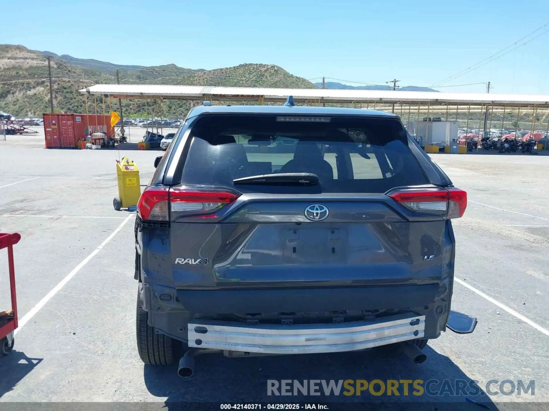 17 Фотография поврежденного автомобиля 2T3H1RFV3MW133201 TOYOTA RAV4 2021