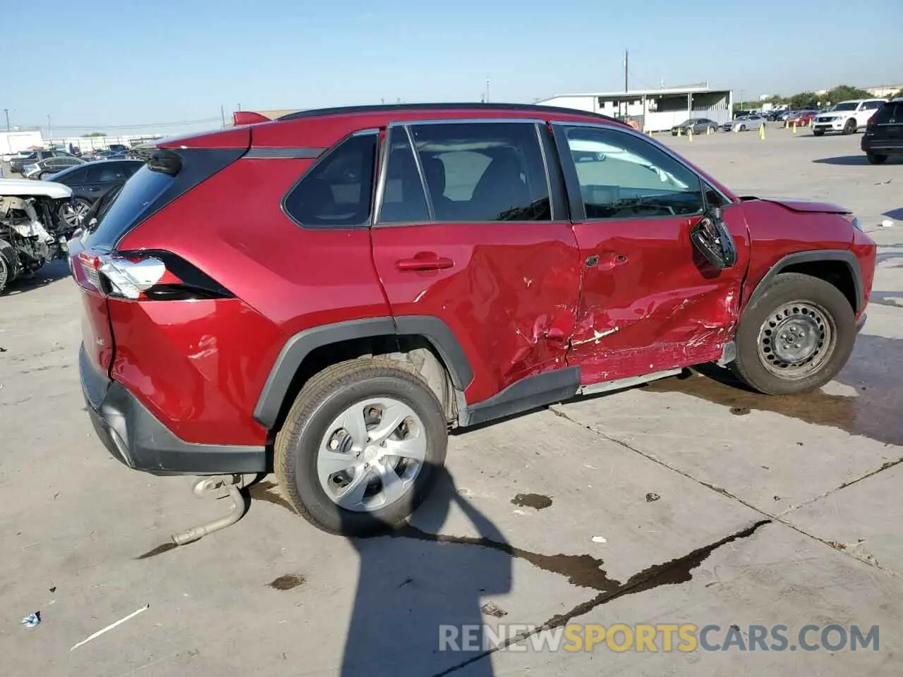 3 Фотография поврежденного автомобиля 2T3H1RFV3MW136549 TOYOTA RAV4 2021