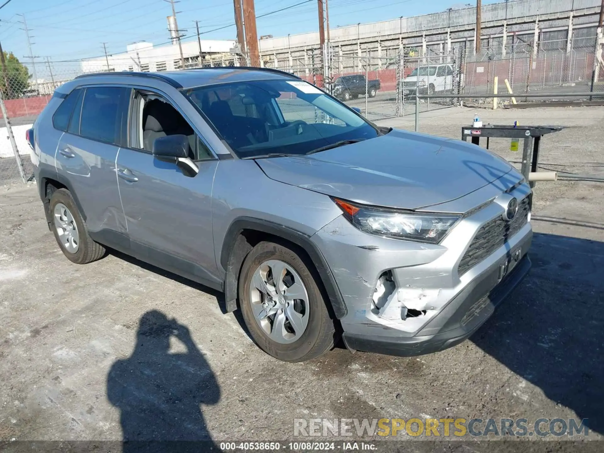 1 Фотография поврежденного автомобиля 2T3H1RFV4MC129126 TOYOTA RAV4 2021