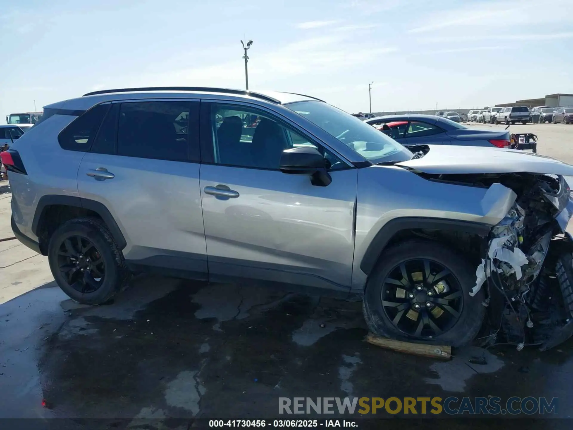 13 Фотография поврежденного автомобиля 2T3H1RFV4MC163860 TOYOTA RAV4 2021