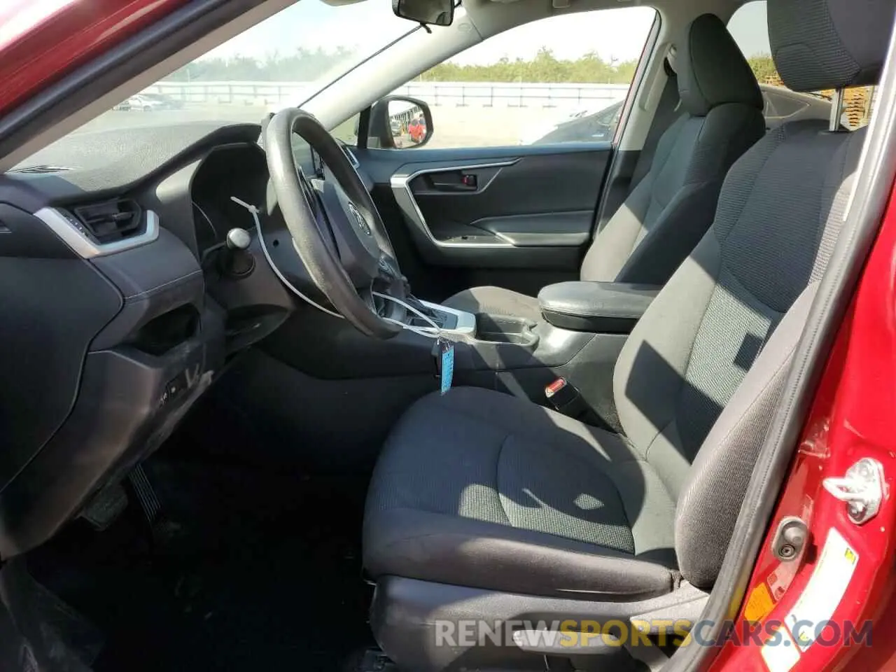 7 Фотография поврежденного автомобиля 2T3H1RFV4MW131084 TOYOTA RAV4 2021