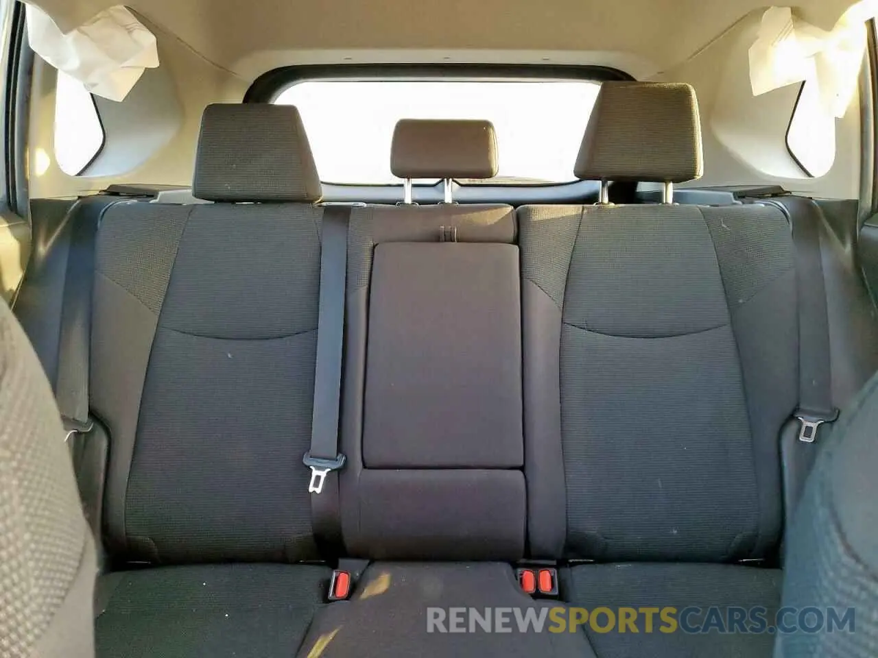 10 Фотография поврежденного автомобиля 2T3H1RFV4MW144630 TOYOTA RAV4 2021