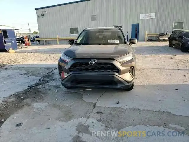 12 Фотография поврежденного автомобиля 2T3H1RFV4MW144630 TOYOTA RAV4 2021