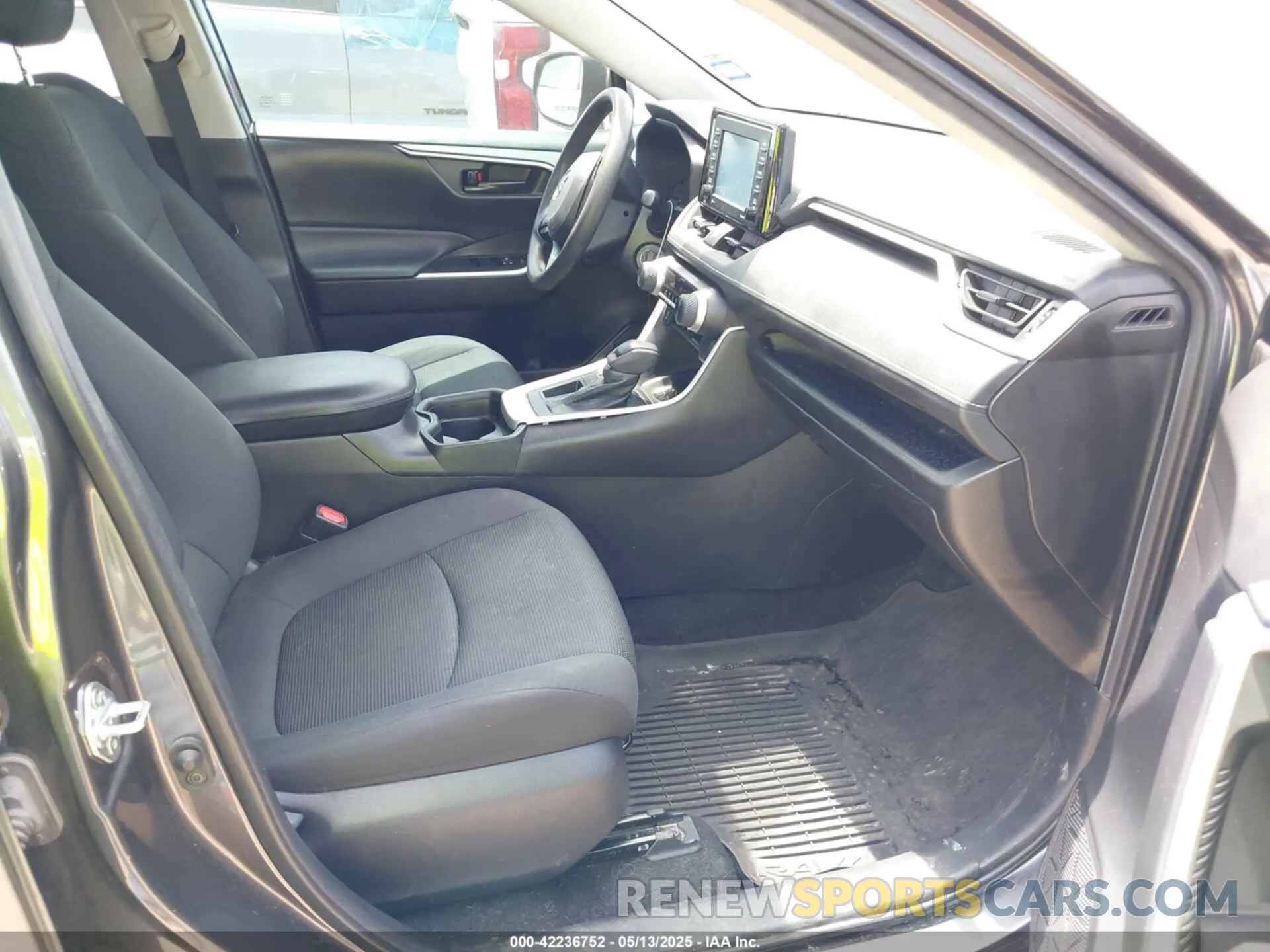 5 Фотография поврежденного автомобиля 2T3H1RFV5MC124355 TOYOTA RAV4 2021