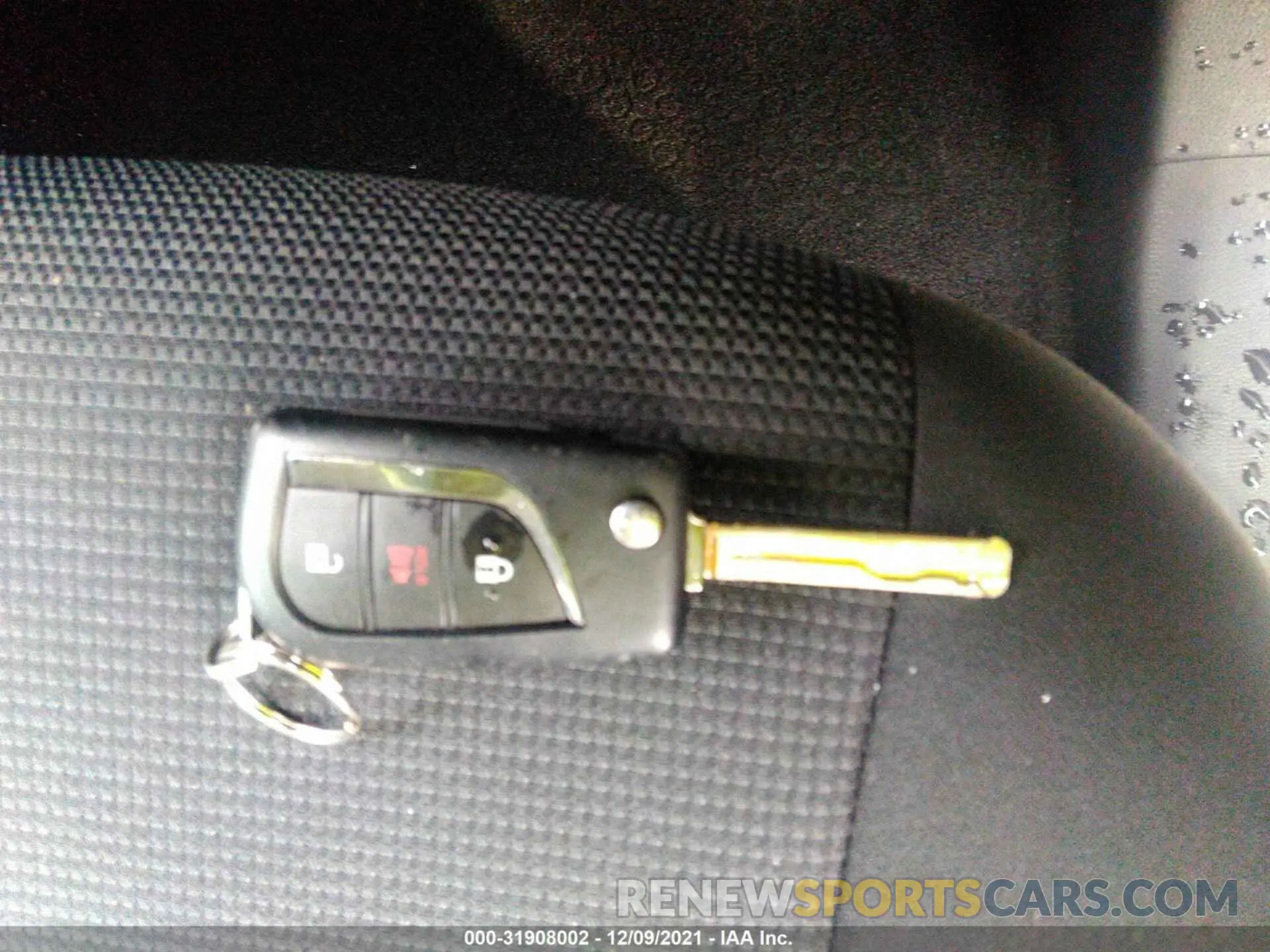 11 Фотография поврежденного автомобиля 2T3H1RFV5MW126511 TOYOTA RAV4 2021
