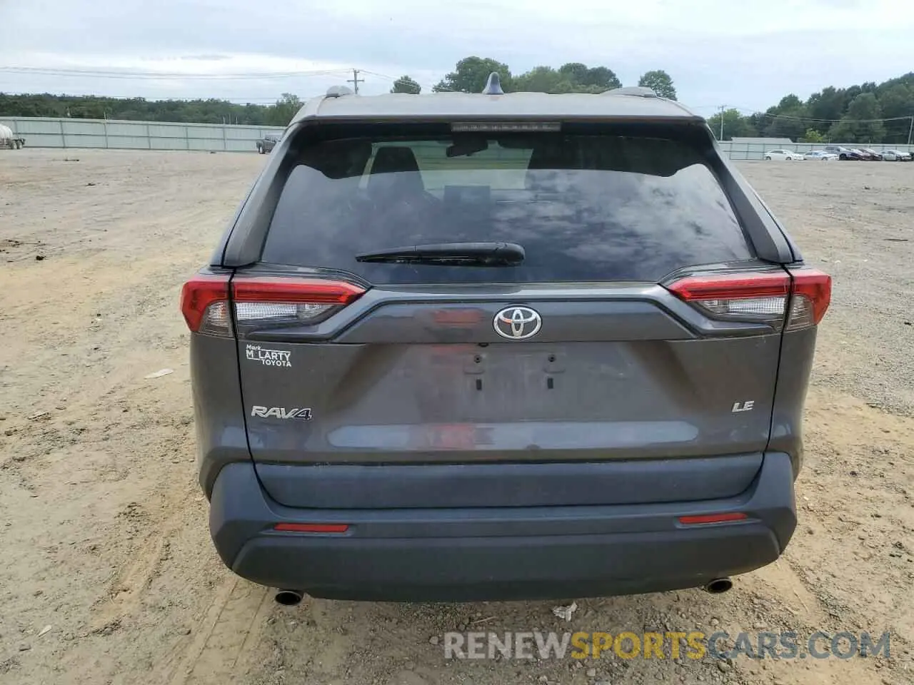 6 Photograph of a damaged car 2T3H1RFV6MC090183 TOYOTA RAV4 2021