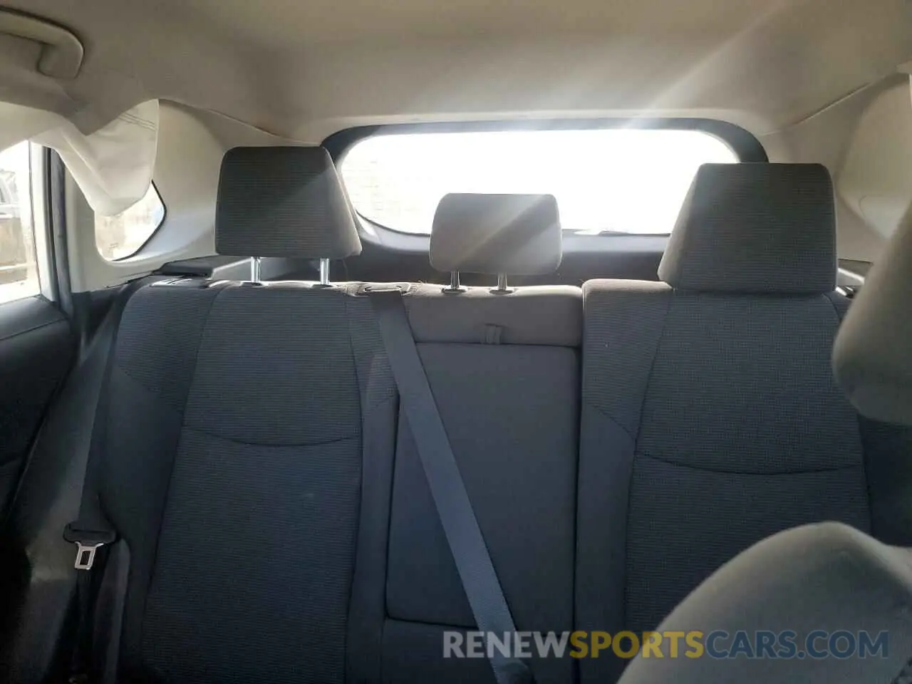 10 Фотография поврежденного автомобиля 2T3H1RFV6MC116250 TOYOTA RAV4 2021