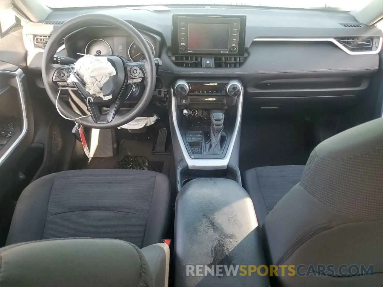 8 Фотография поврежденного автомобиля 2T3H1RFV6MC116250 TOYOTA RAV4 2021