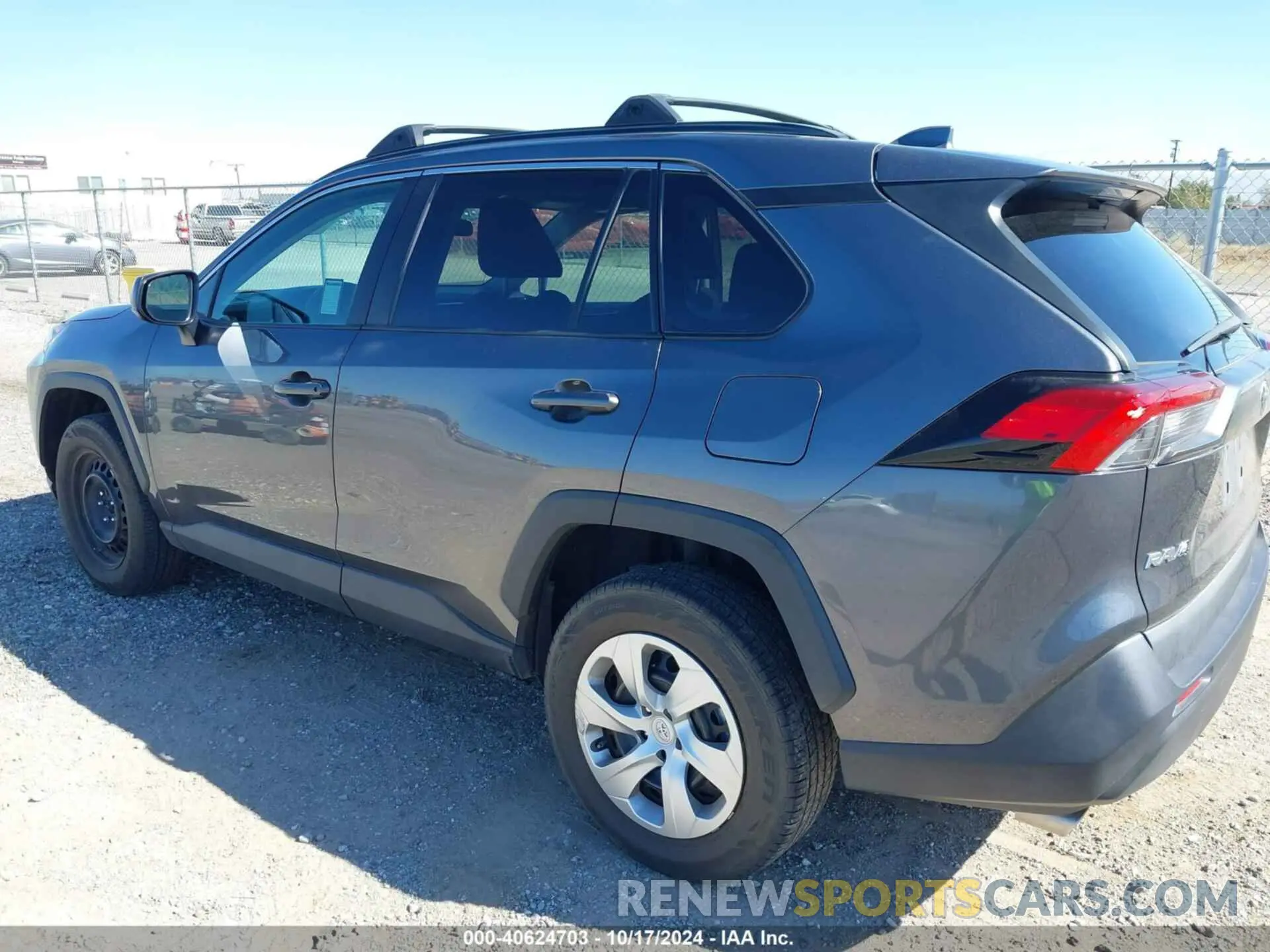 3 Photograph of a damaged car 2T3H1RFV6MC143819 TOYOTA RAV4 2021