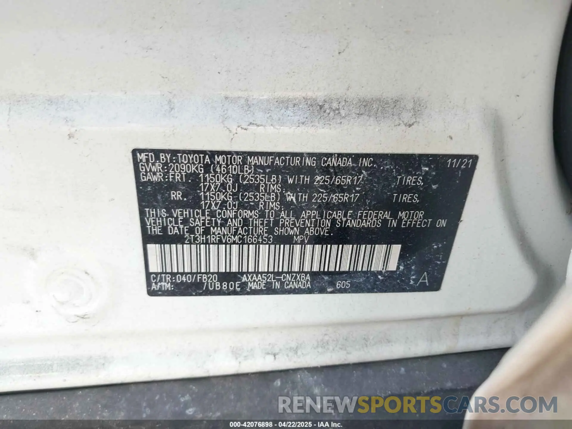 9 Photograph of a damaged car 2T3H1RFV6MC166453 TOYOTA RAV4 2021