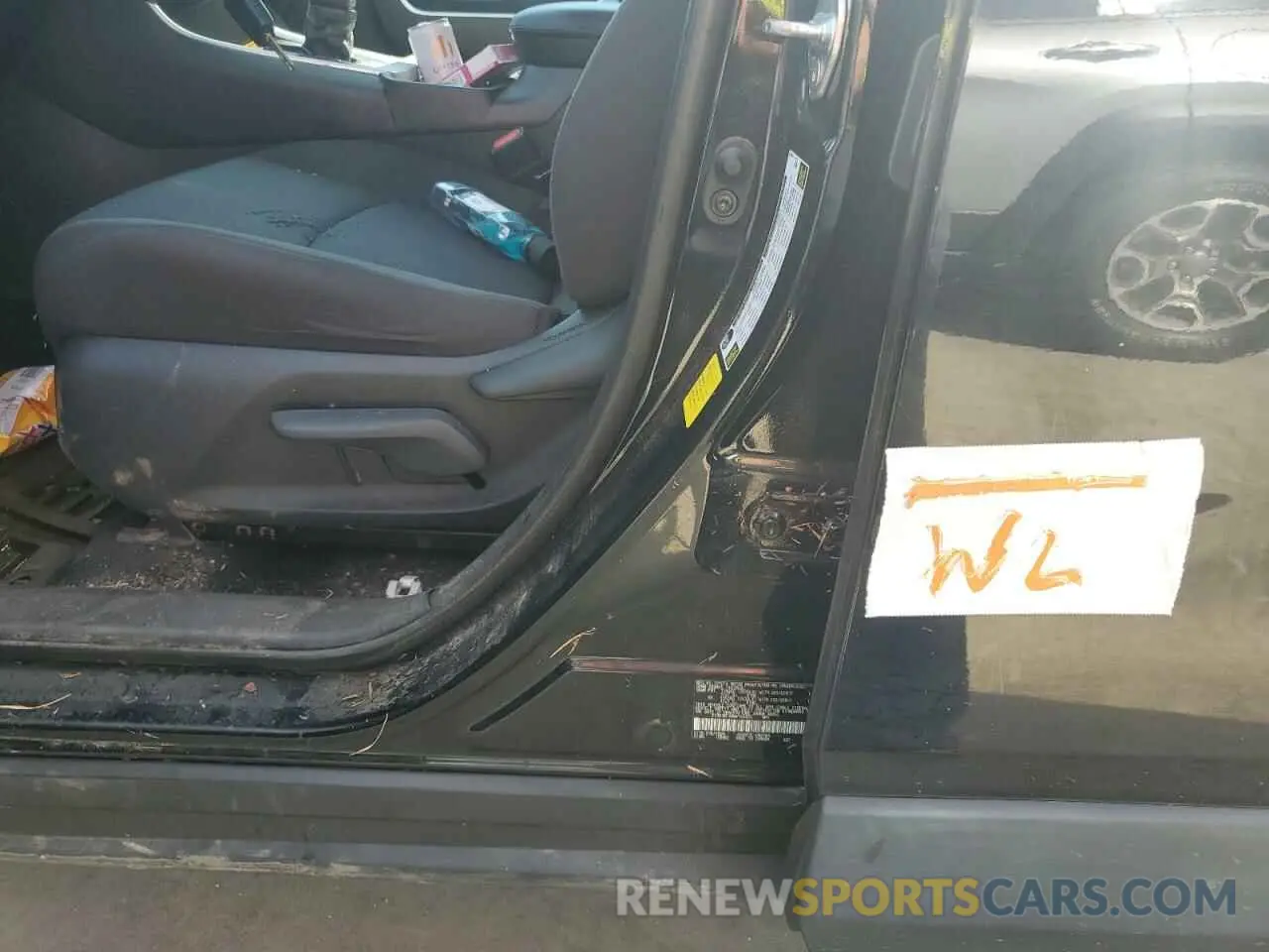 13 Photograph of a damaged car 2T3H1RFV6MW149926 TOYOTA RAV4 2021