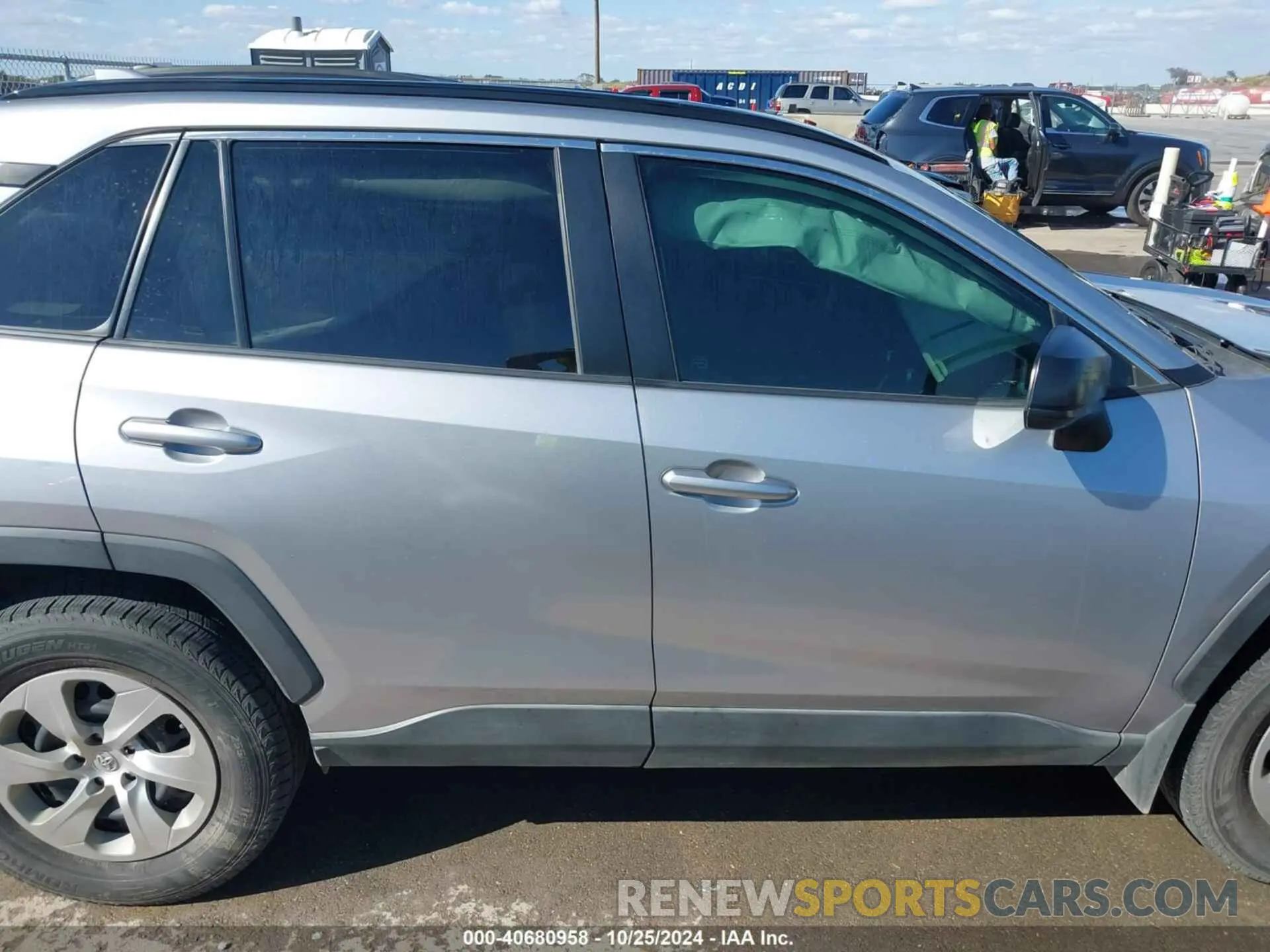 12 Фотография поврежденного автомобиля 2T3H1RFV7MC111283 TOYOTA RAV4 2021