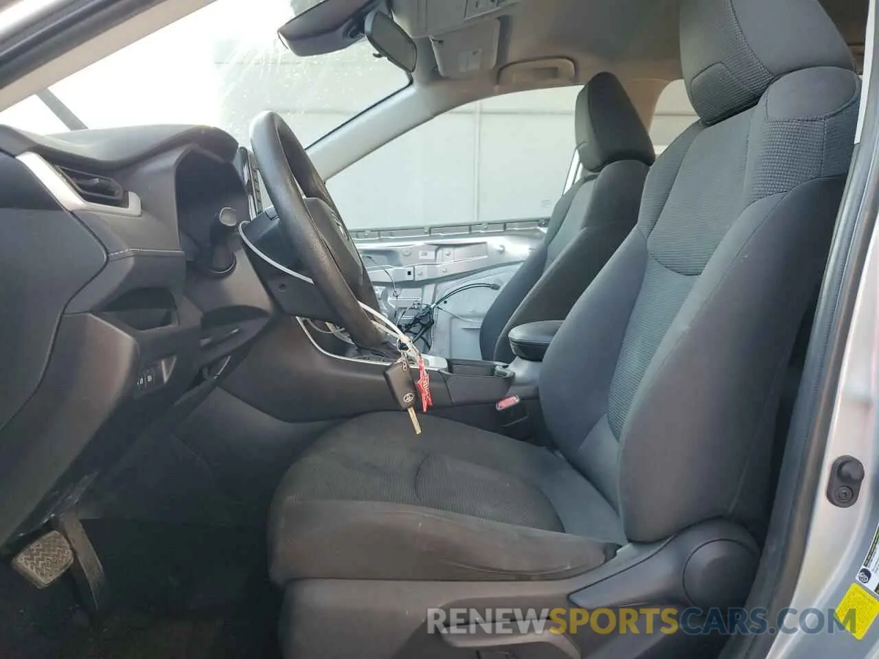 7 Фотография поврежденного автомобиля 2T3H1RFV7MC132232 TOYOTA RAV4 2021