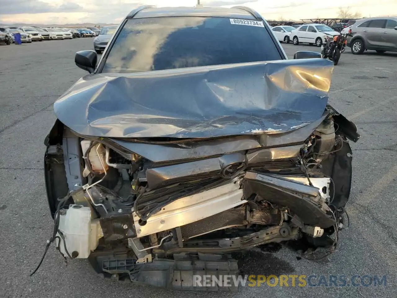 5 Фотография поврежденного автомобиля 2T3H1RFV7MC147104 TOYOTA RAV4 2021