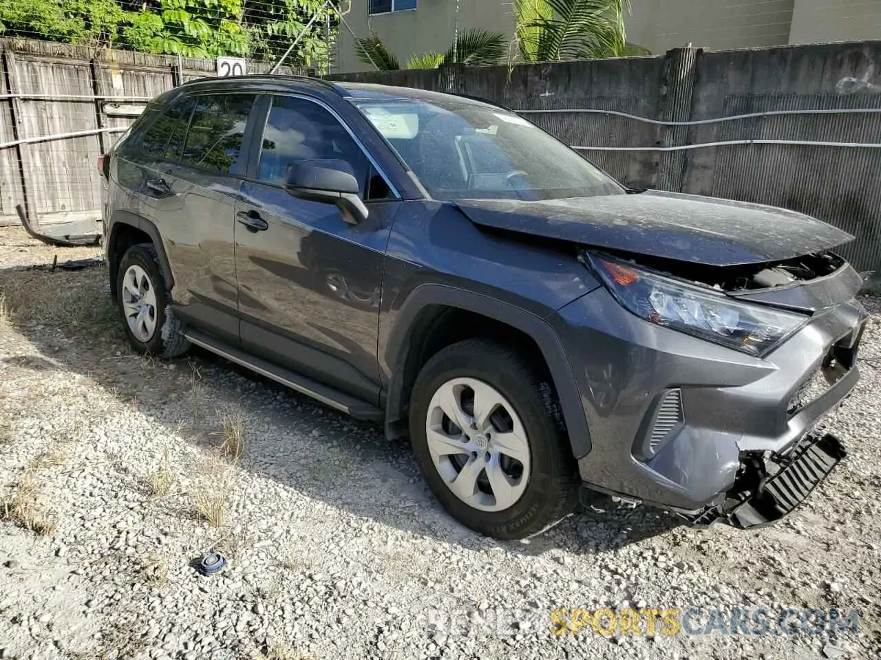4 Photograph of a damaged car 2T3H1RFV7MC157549 TOYOTA RAV4 2021