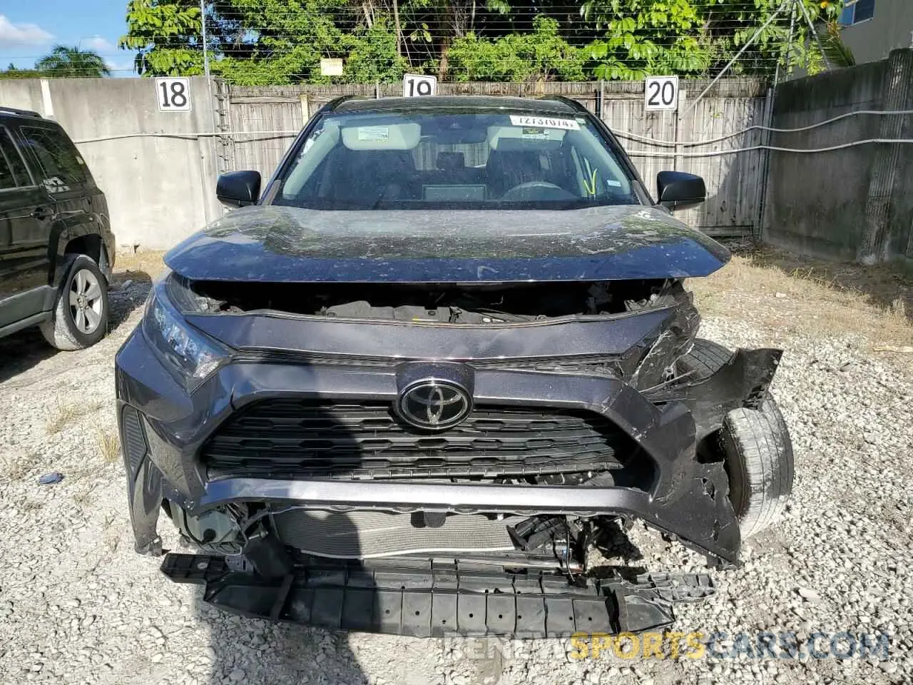 5 Photograph of a damaged car 2T3H1RFV7MC157549 TOYOTA RAV4 2021