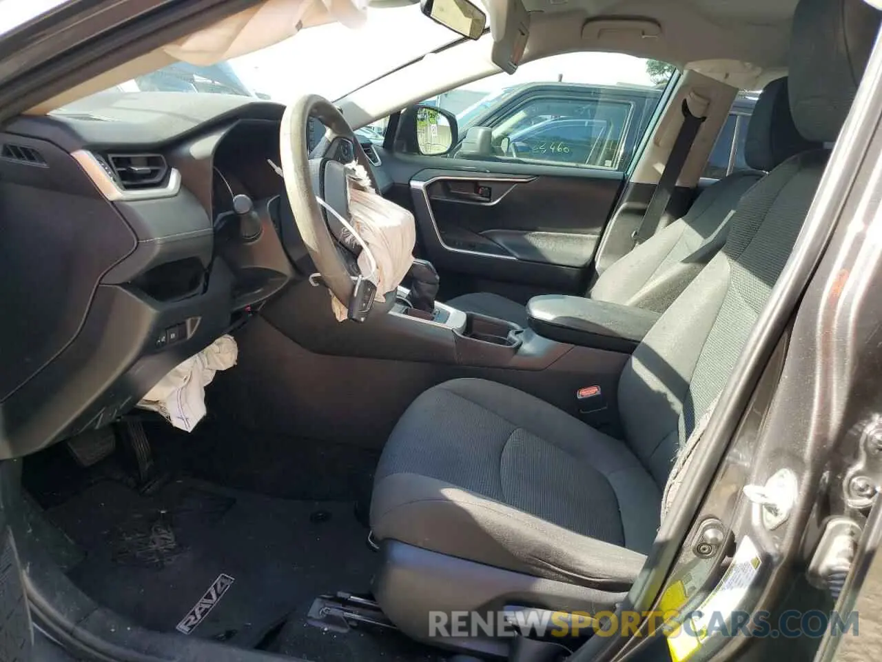 7 Photograph of a damaged car 2T3H1RFV7MC157549 TOYOTA RAV4 2021