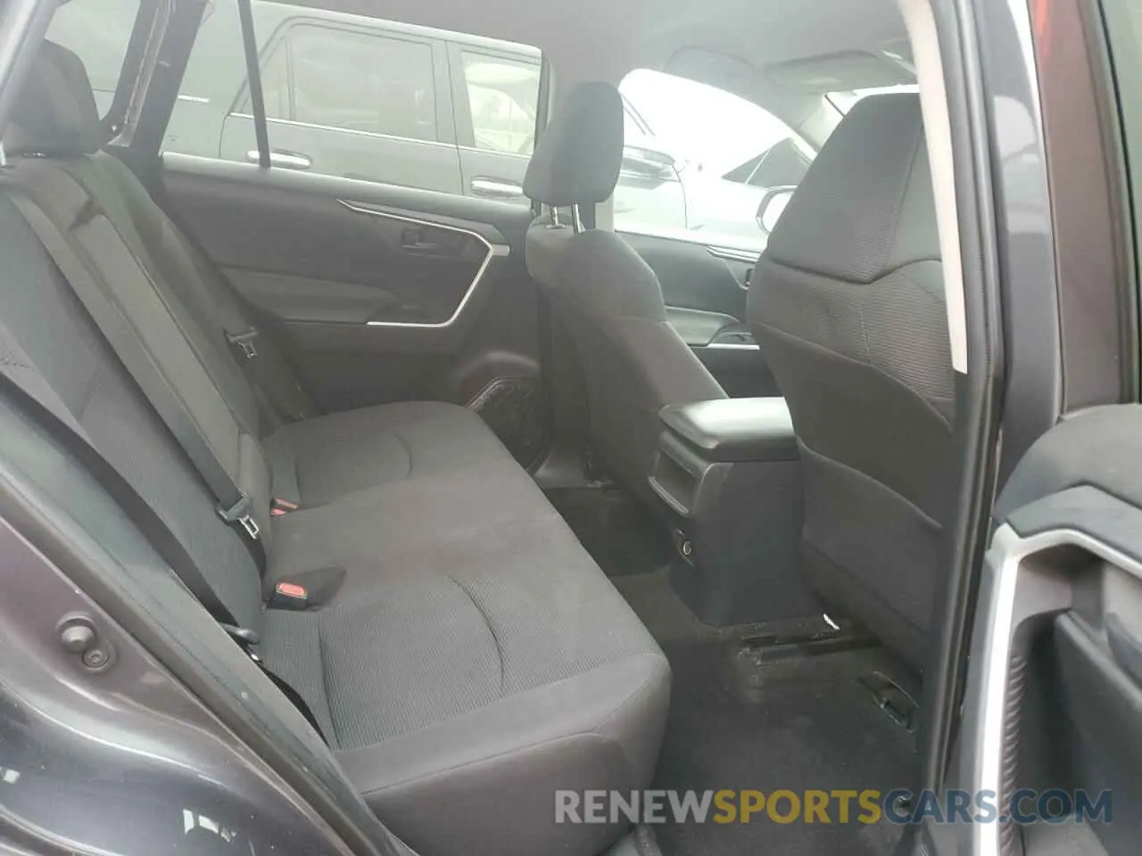 10 Фотография поврежденного автомобиля 2T3H1RFV7MW131001 TOYOTA RAV4 2021