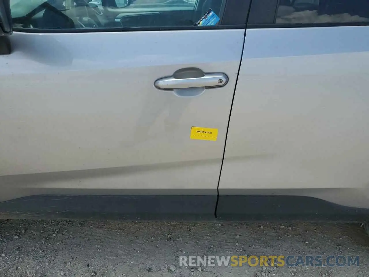 12 Фотография поврежденного автомобиля 2T3H1RFV8MC121272 TOYOTA RAV4 2021