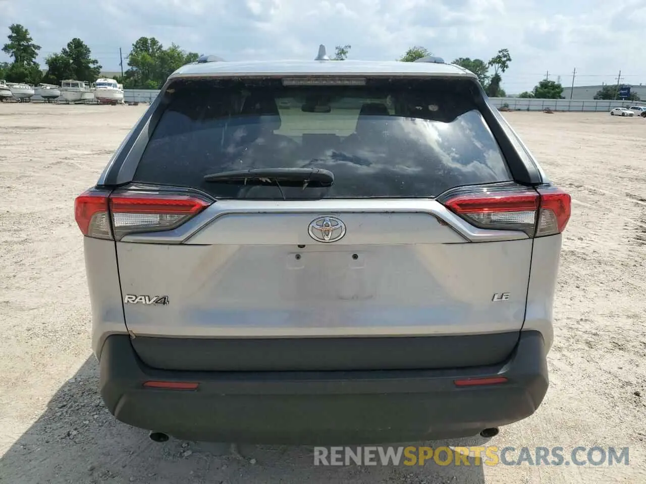 6 Фотография поврежденного автомобиля 2T3H1RFV8MC121272 TOYOTA RAV4 2021