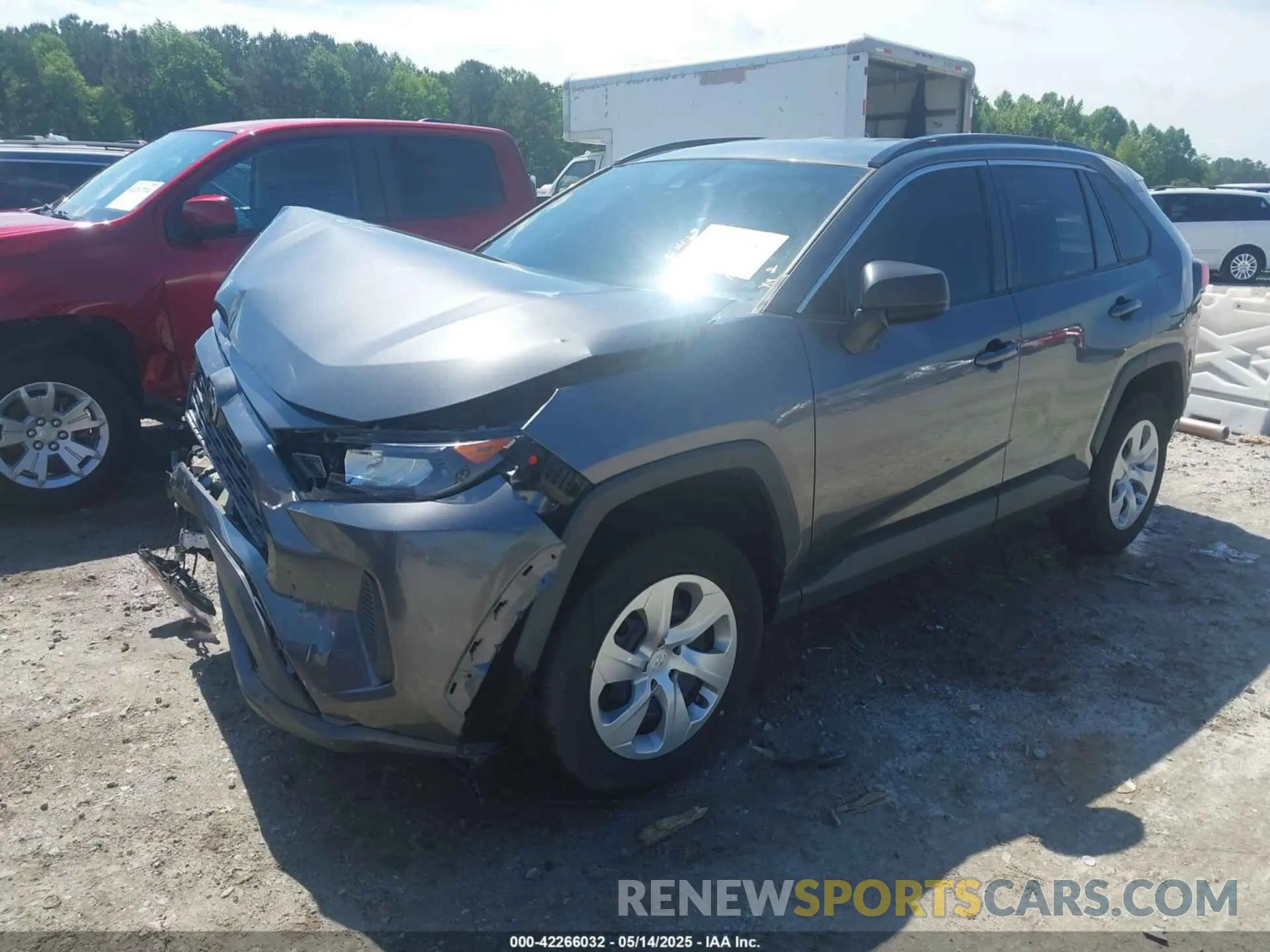 2 Photograph of a damaged car 2T3H1RFV8MC147368 TOYOTA RAV4 2021