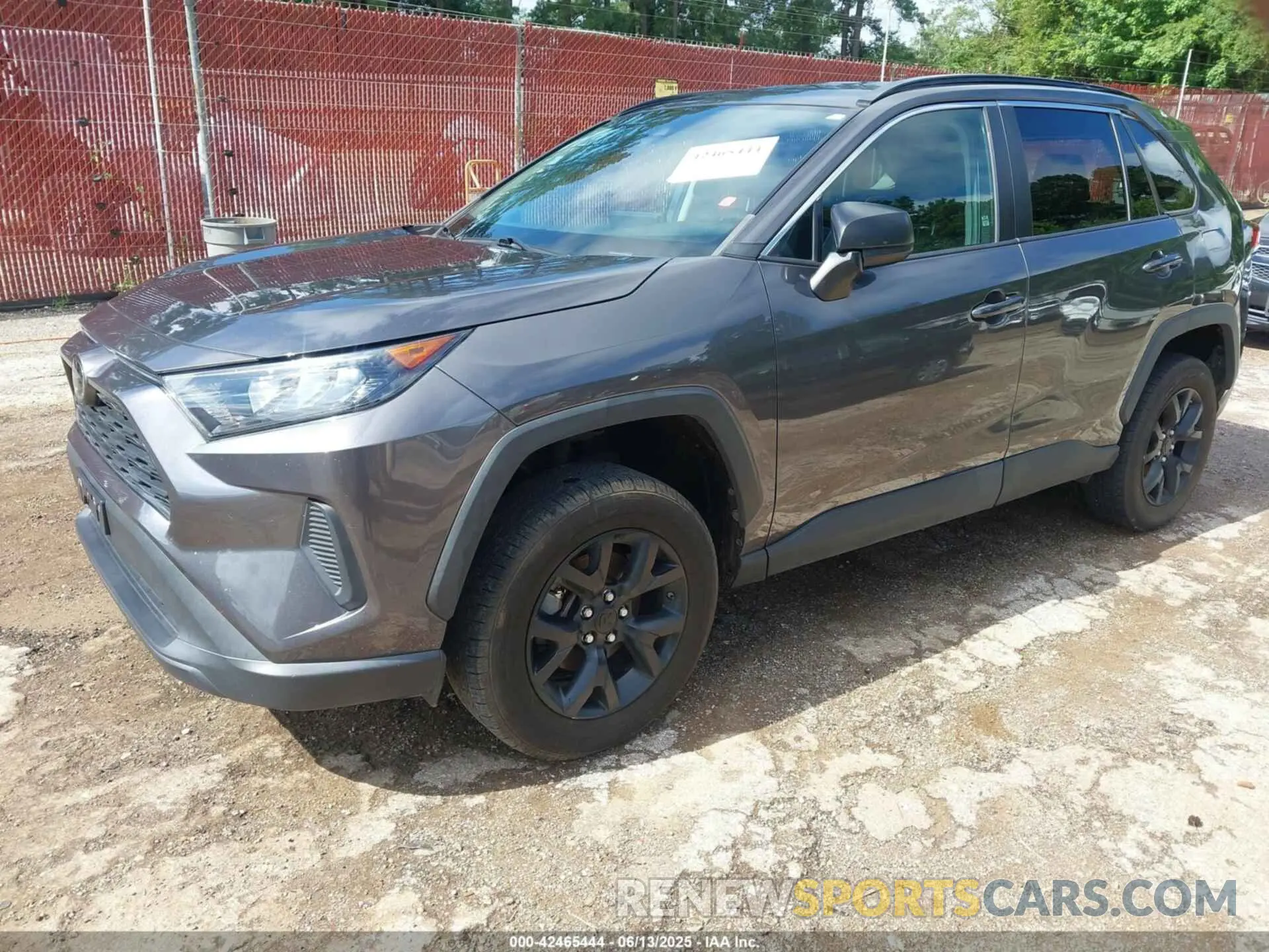 2 Photograph of a damaged car 2T3H1RFV8MC168446 TOYOTA RAV4 2021