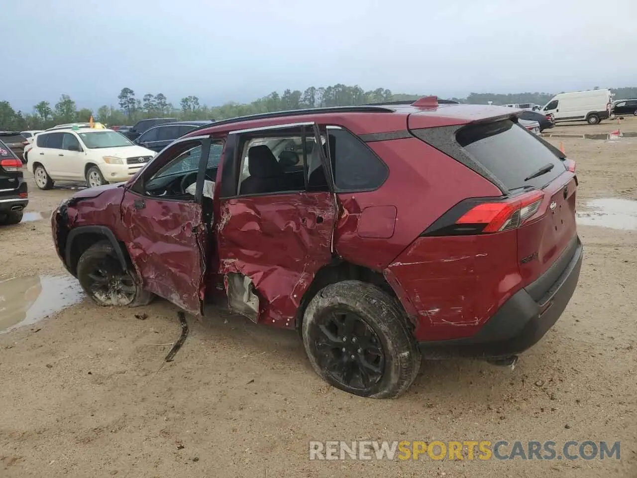 2 Photograph of a damaged car 2T3H1RFV8MW136157 TOYOTA RAV4 2021