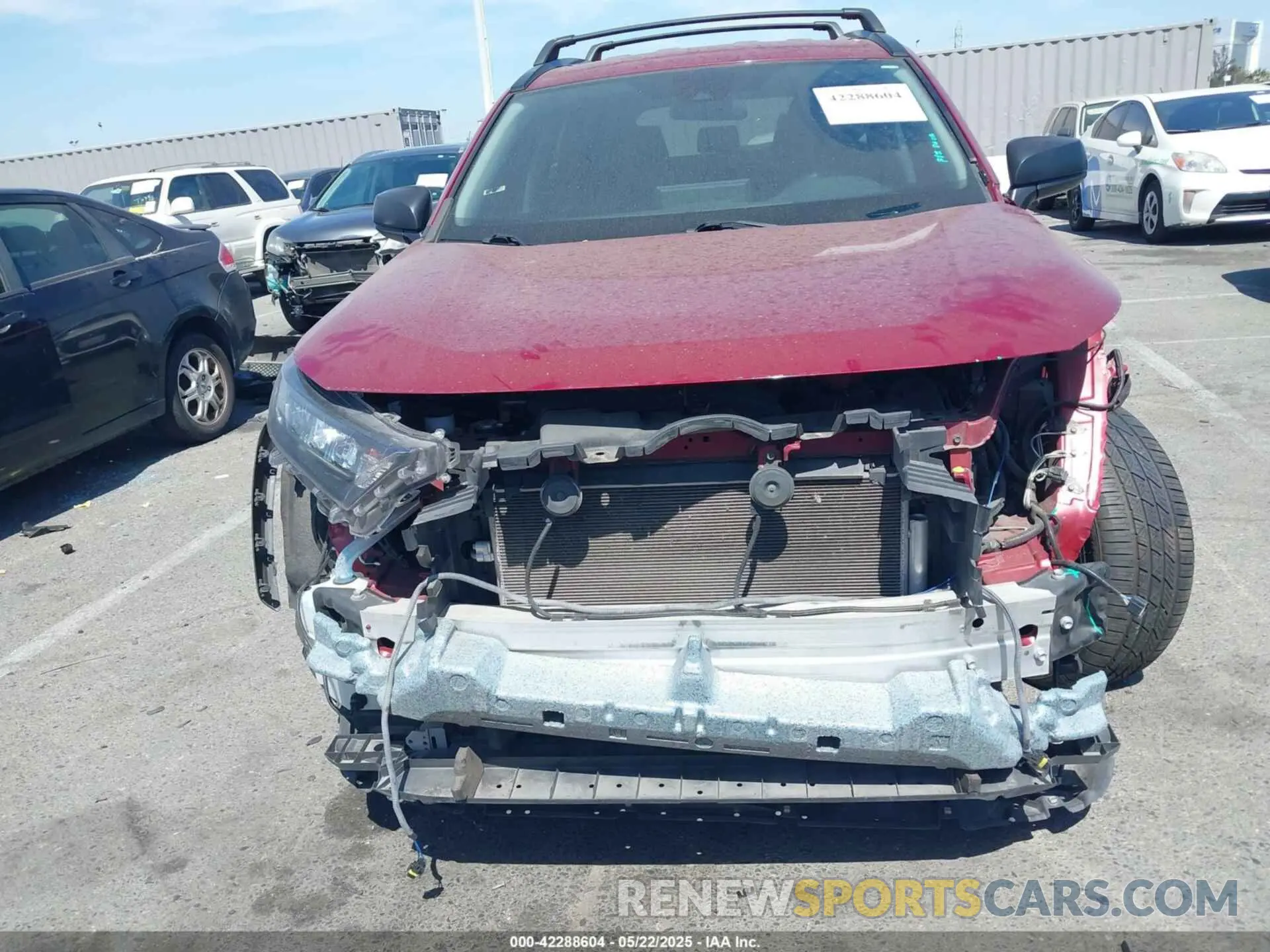 6 Photograph of a damaged car 2T3H1RFV8MW179820 TOYOTA RAV4 2021